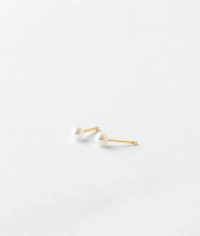 Pearl Studs sold by GLDN