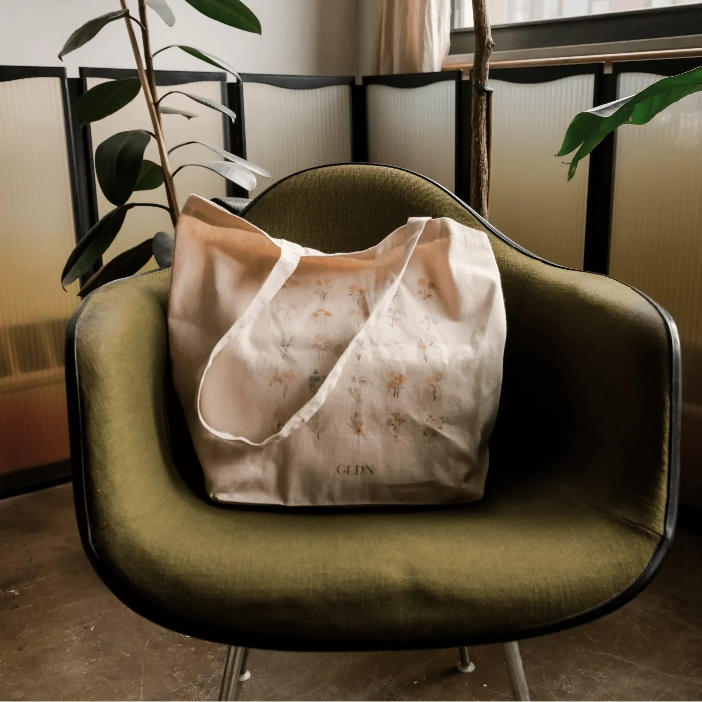 Signature GLDN Tote Bag sold by GLDN product image thumbnail 4