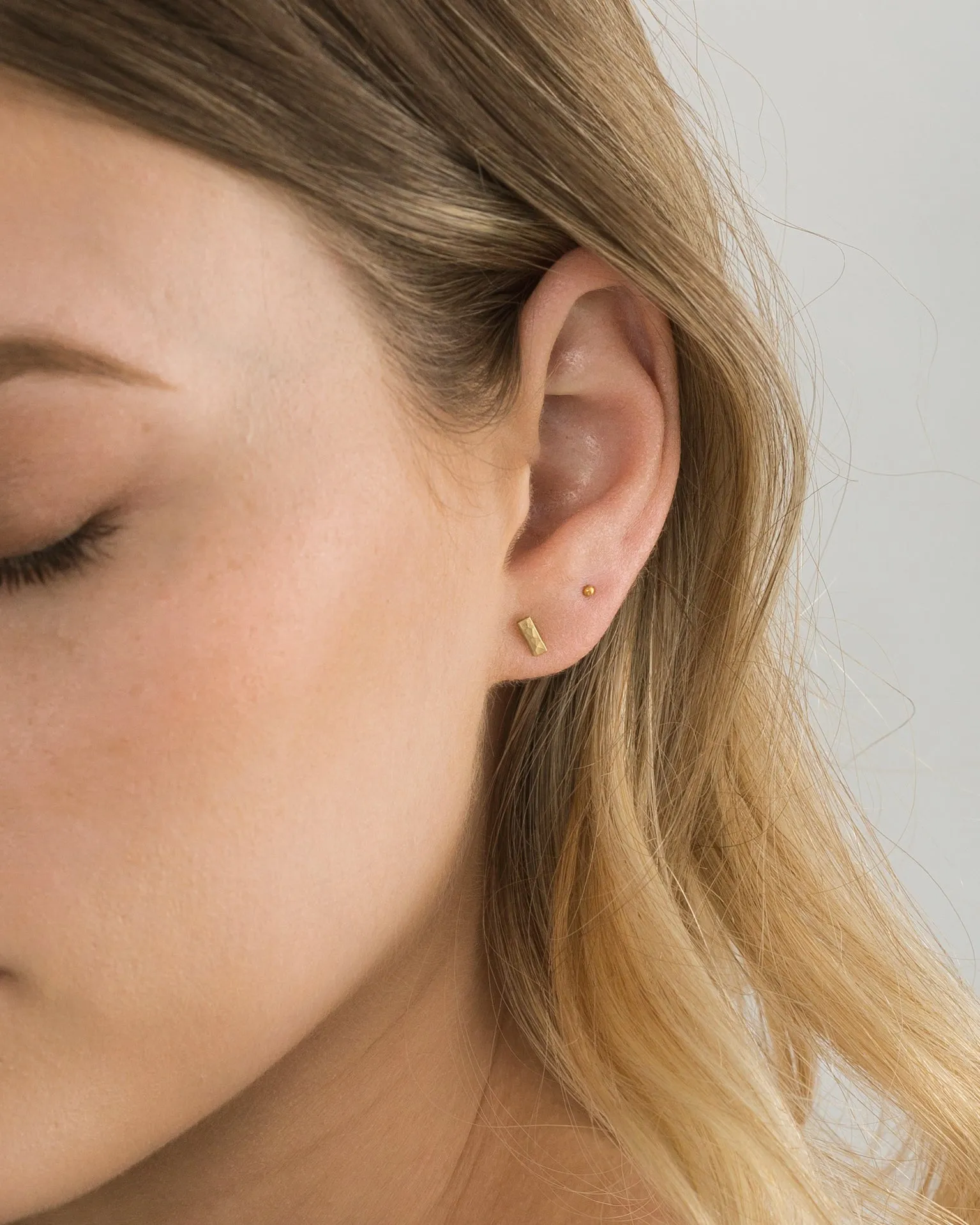 Flat Bar Studs sold by GLDN product image thumbnail 3