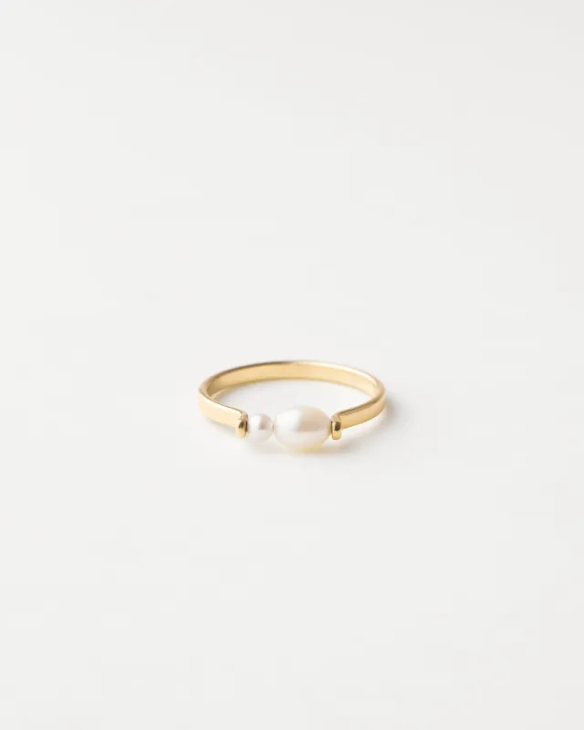 Pearl Bubble Ring sold by GLDN