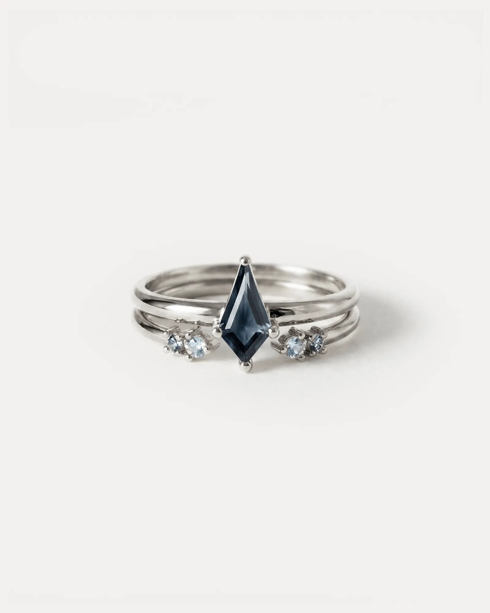 Nocturne Ring Set sold by GLDN product image thumbnail 2