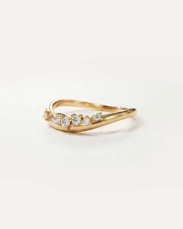Dappled Diamond Flow Ring made by GLDN