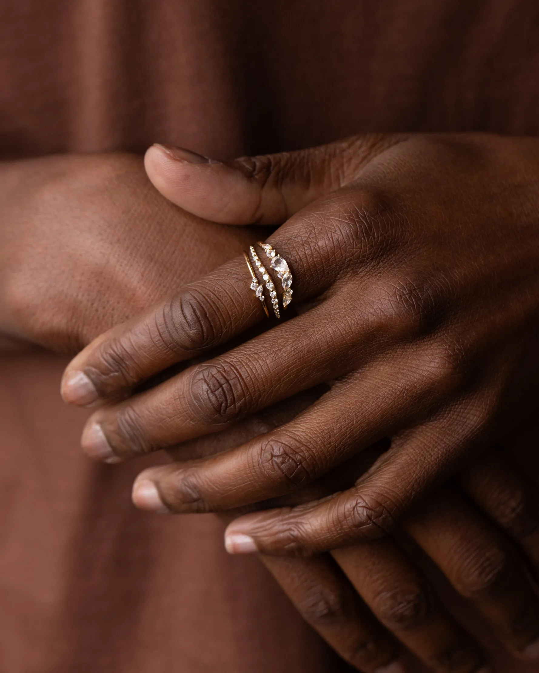 Fae White Sapphire Flow Ring sold by GLDN product image thumbnail 4