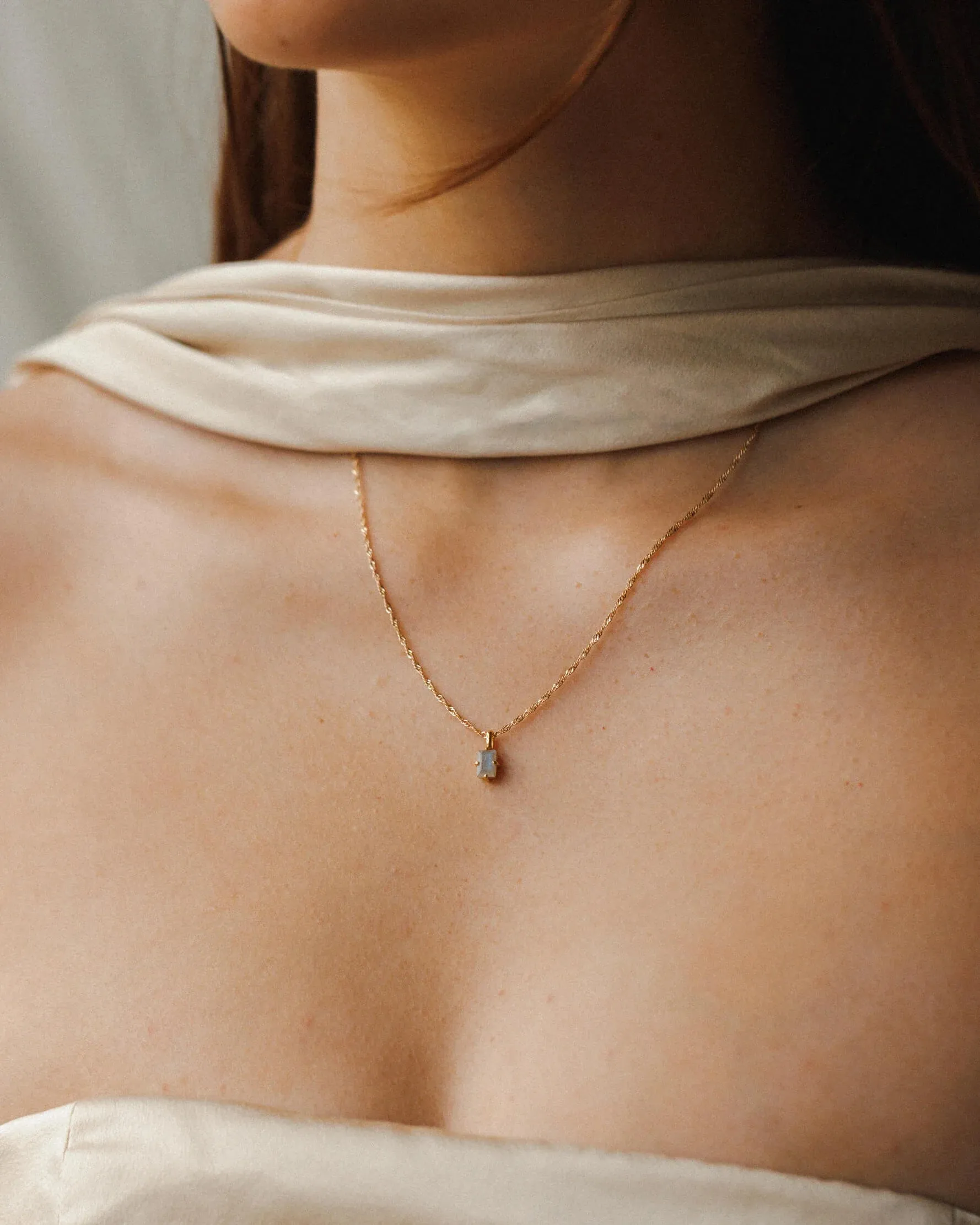 Labradorite Grand Baguette Pendant sold by GLDN product image thumbnail 3