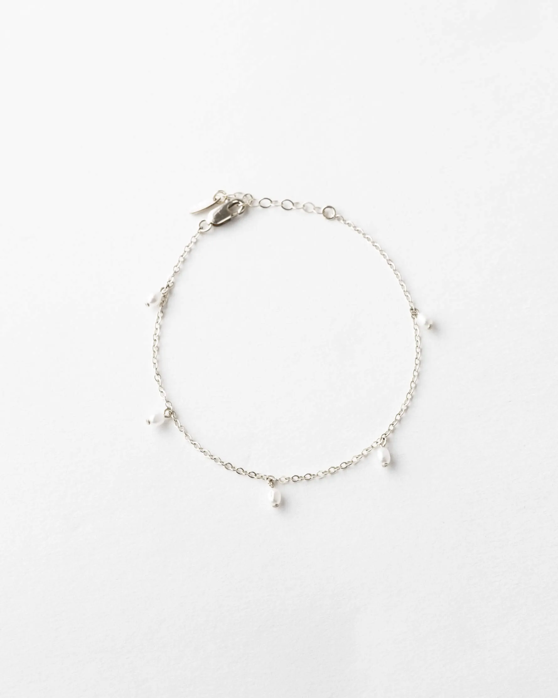 Pearl Droplet Bracelet sold by GLDN product image thumbnail 2