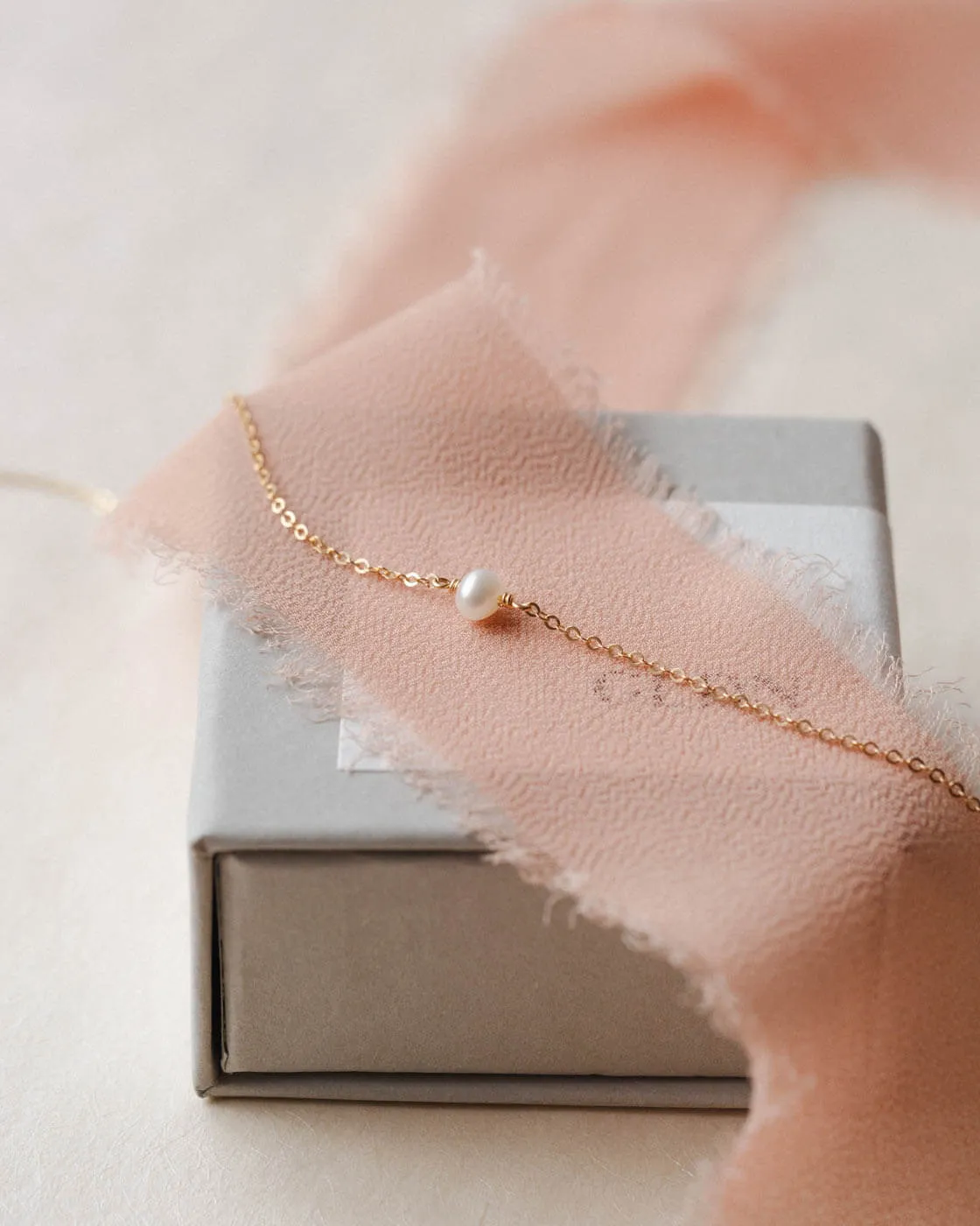 Pleine Lune Necklace sold by GLDN product image thumbnail 4