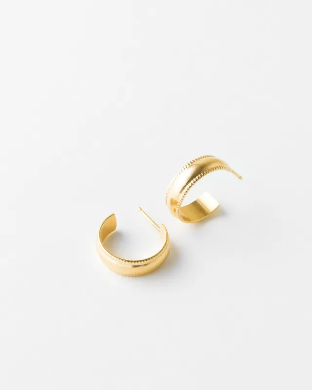 Mildred Hoops sold by GLDN