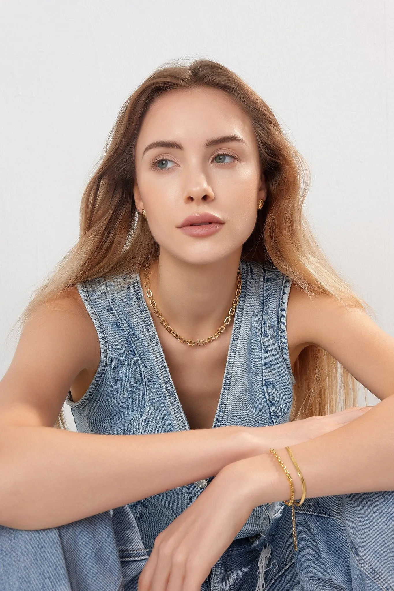 Blake Chain (Unisex) sold by Flaire & Co. product image thumbnail 5