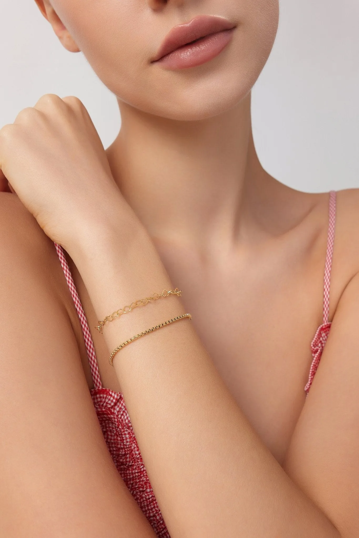 Celia Heart Chain Bracelet sold by Flaire & Co. product image thumbnail 4