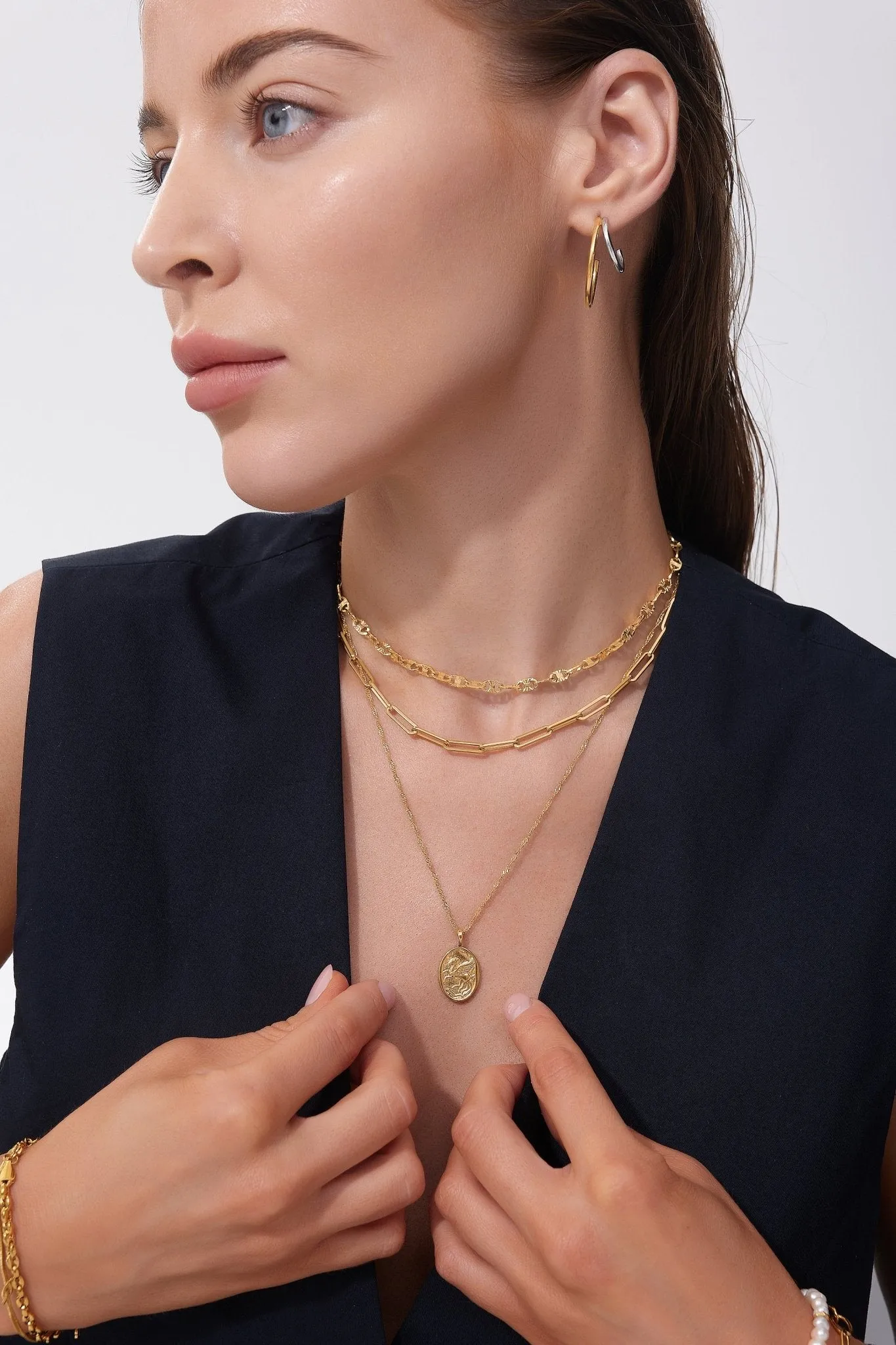 Zendaya Sunburst Necklace (Greek Inspired Collection) sold by Flaire & Co. product image thumbnail 3