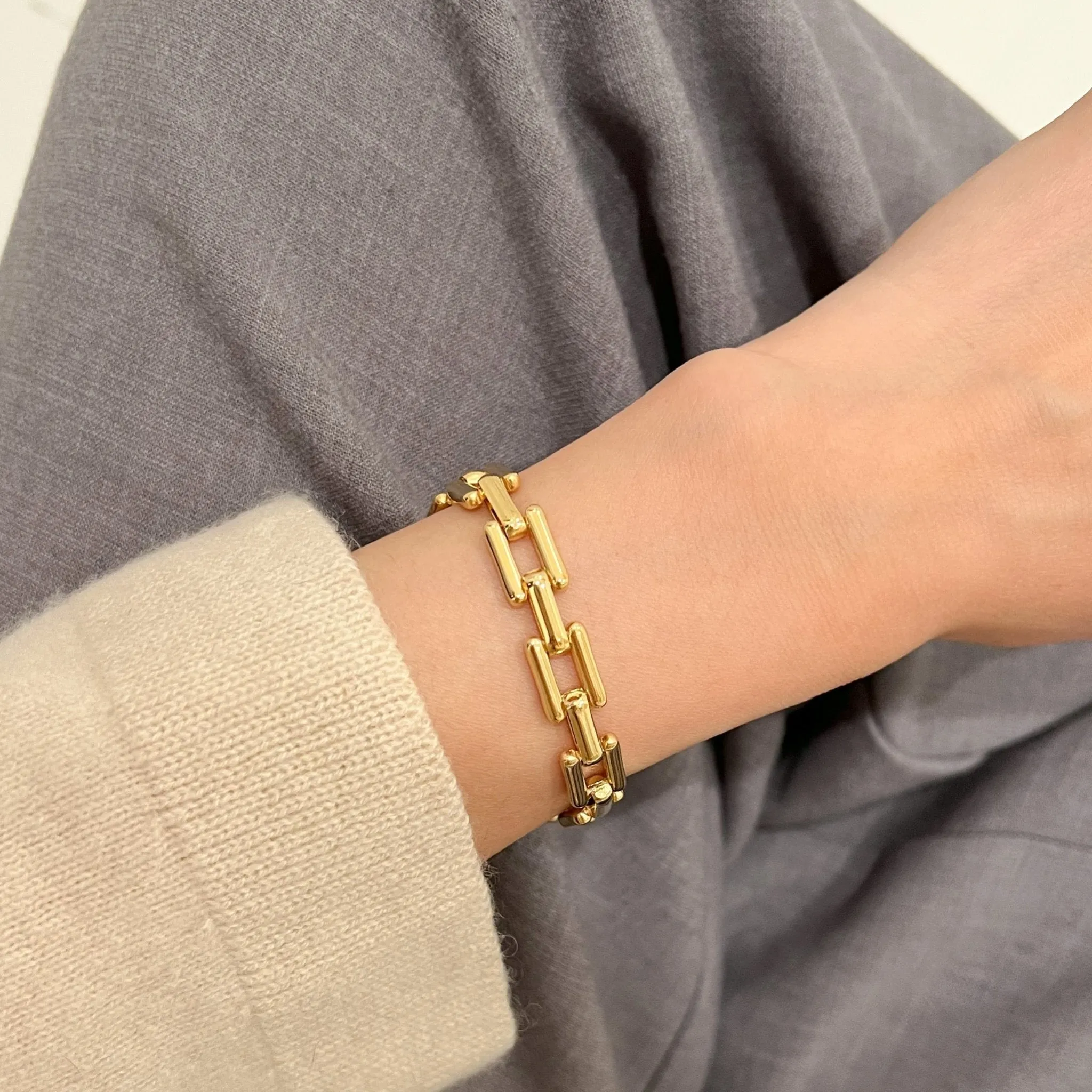 Chunky Flat Chain Bracelet in Gold sold by Flaire & Co. product image thumbnail 3