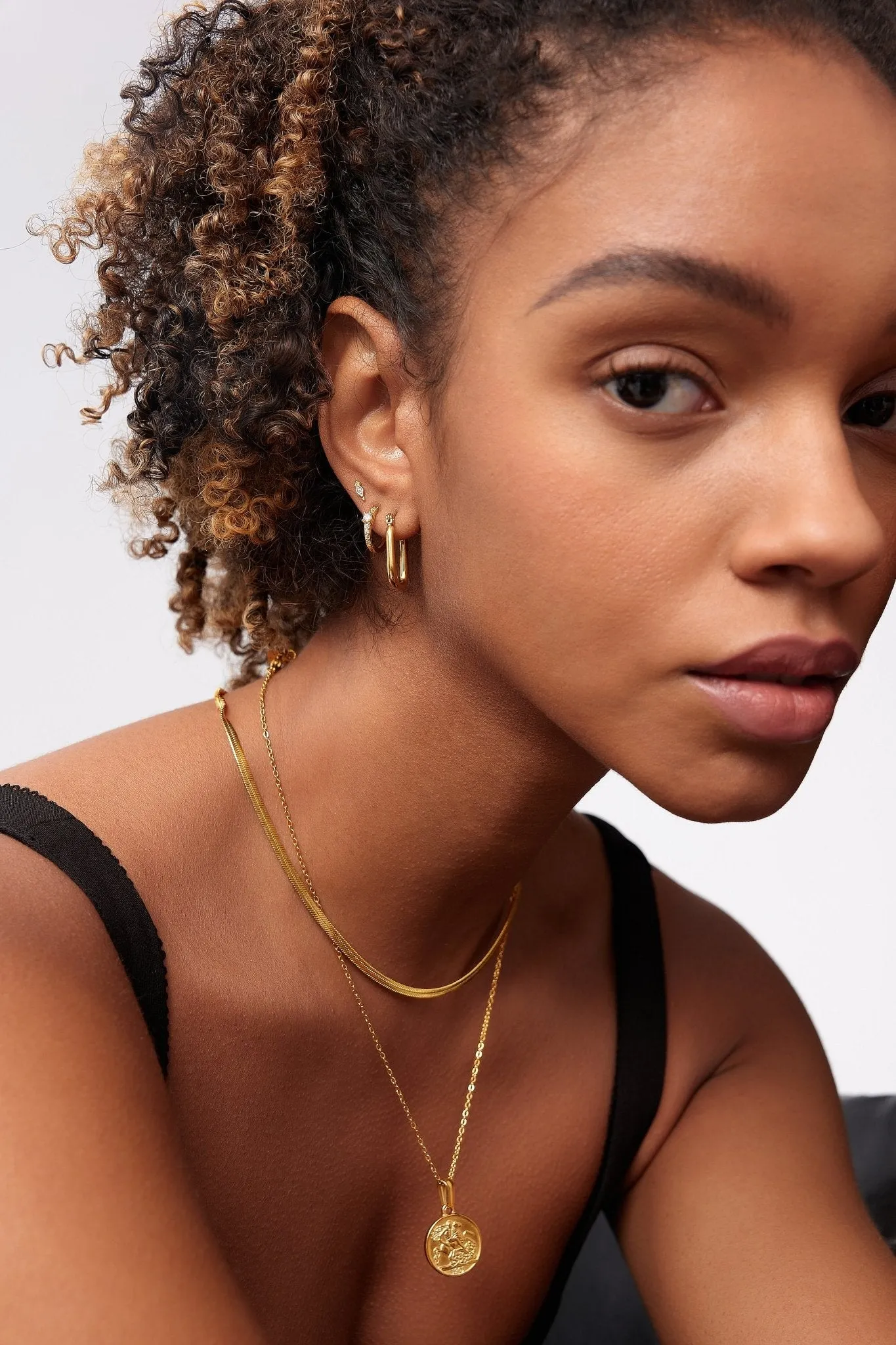 Lily Huggies sold by Flaire & Co. product image thumbnail 3