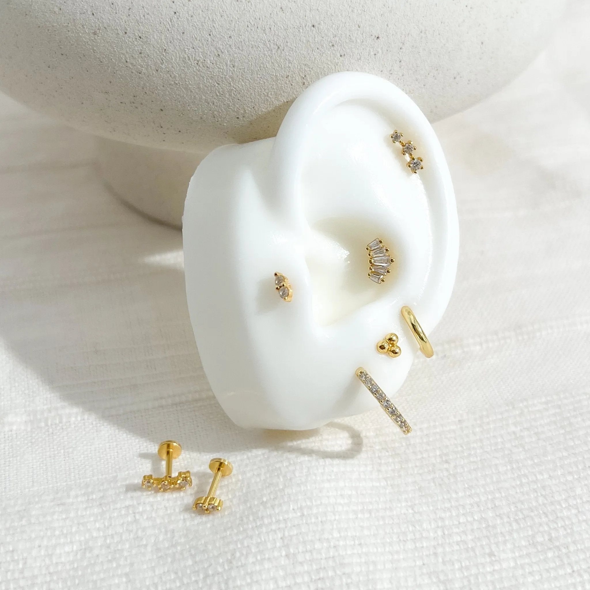 Crown Threadless Flat Back Stud sold by Flaire & Co. product image thumbnail 5