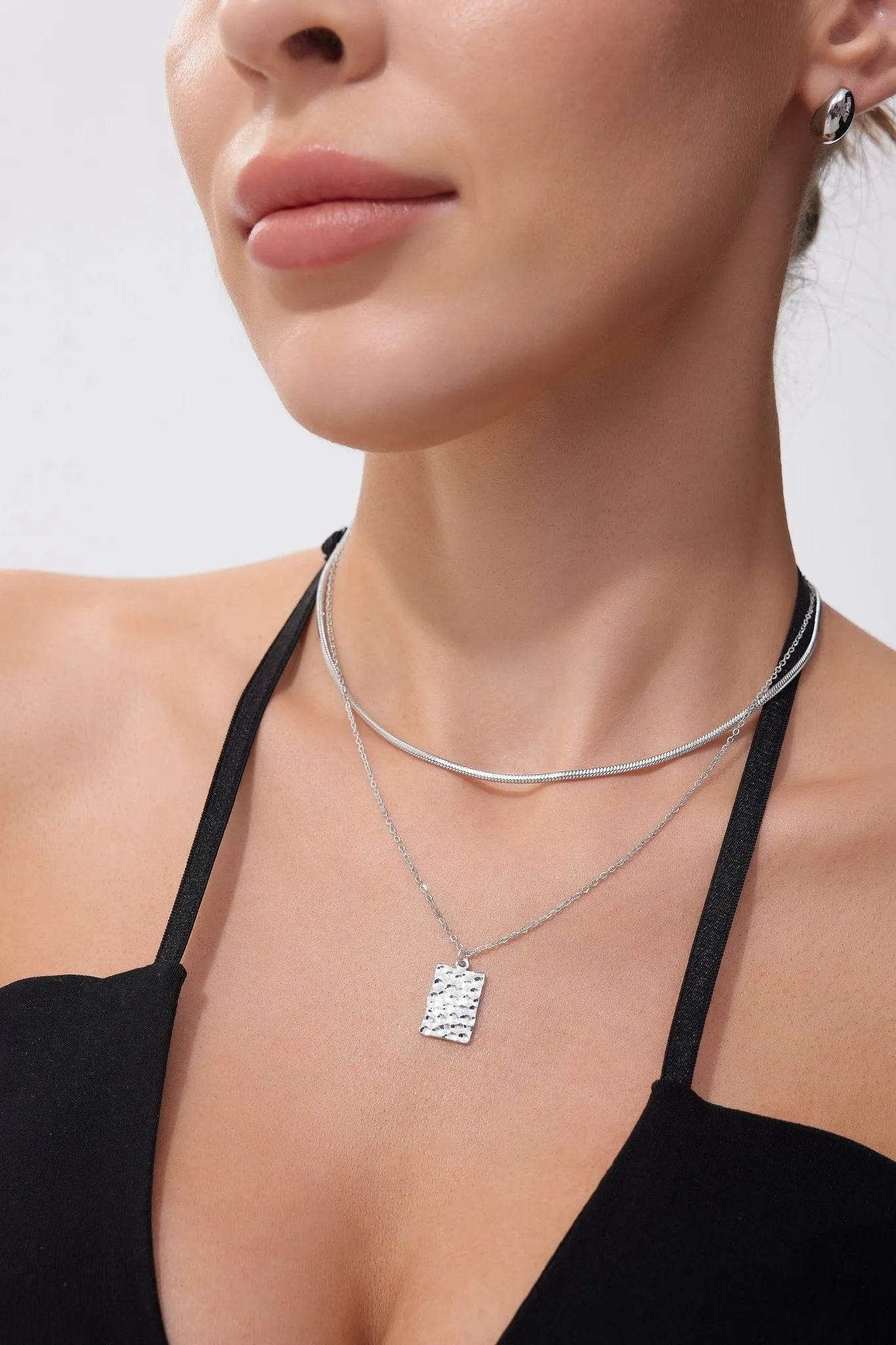 Hammered Pendant Necklace (Greek Inspired Collection) sold by Flaire & Co. product image thumbnail 3