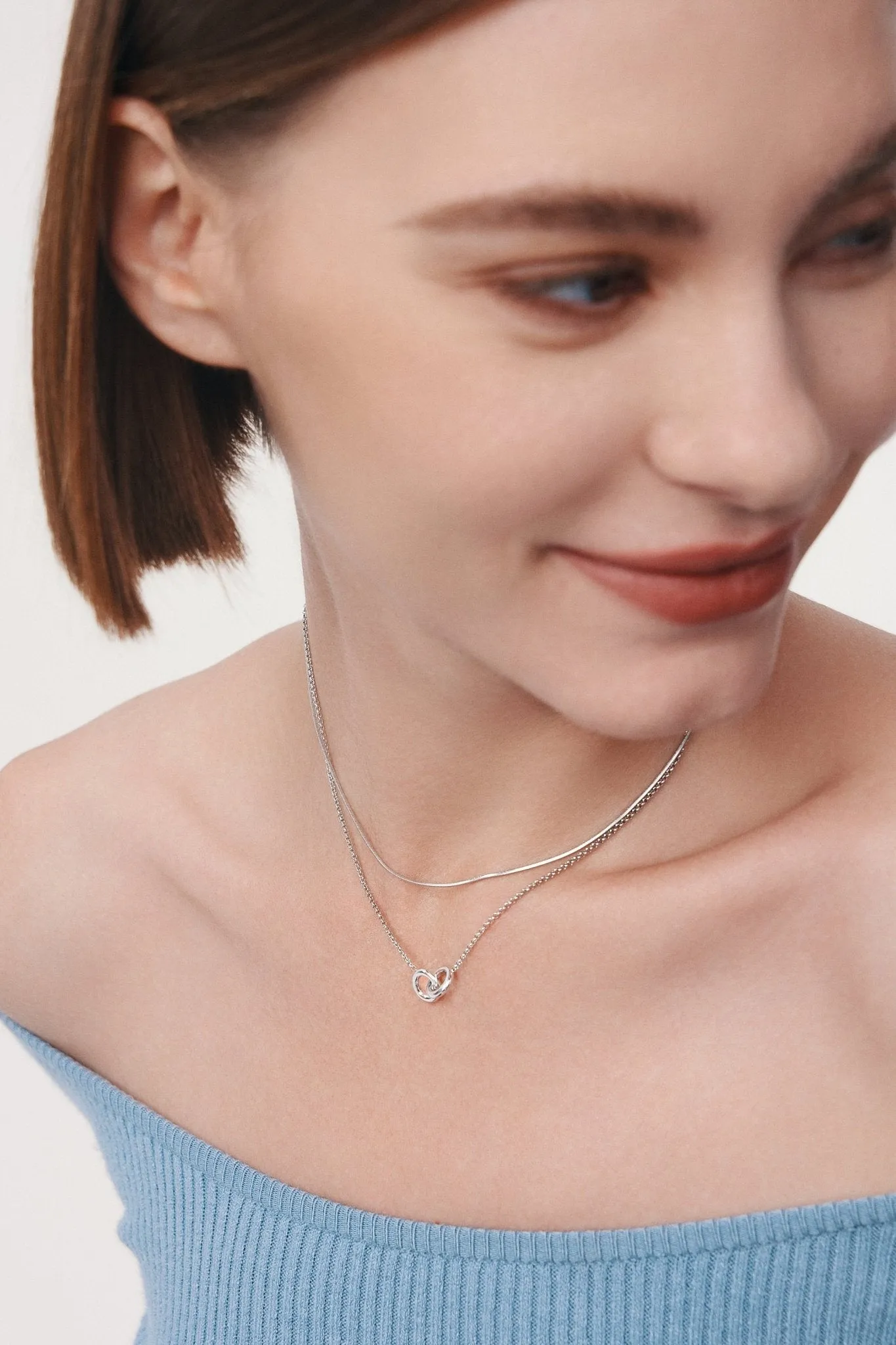 Twin Souls Necklace sold by Flaire & Co. product image thumbnail 5