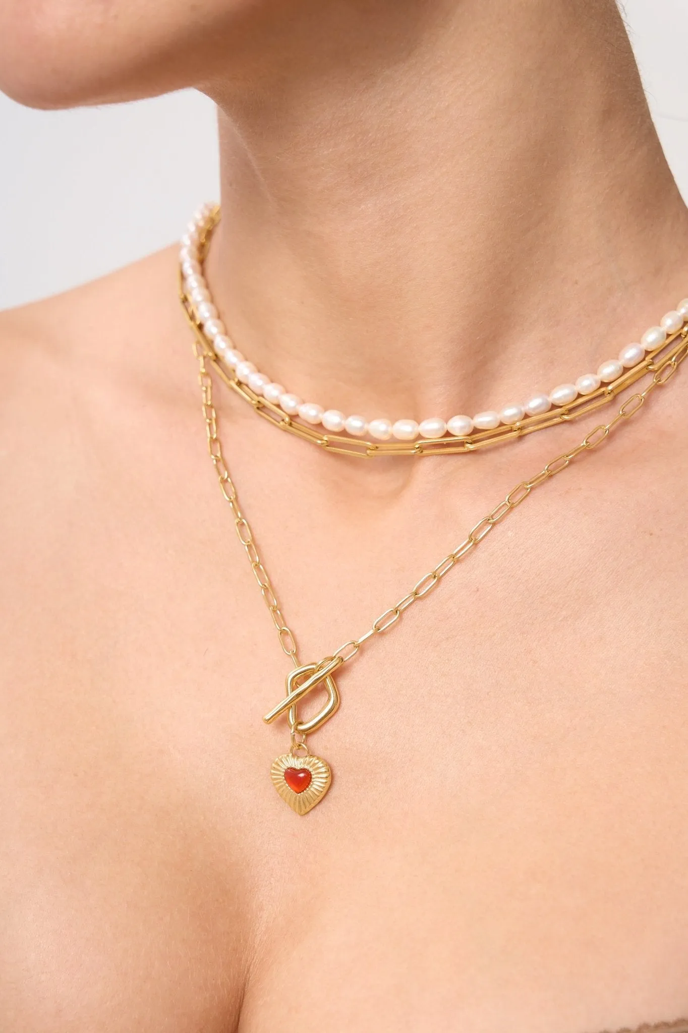 Sunburst Heart Necklace sold by Flaire & Co. product image thumbnail 2