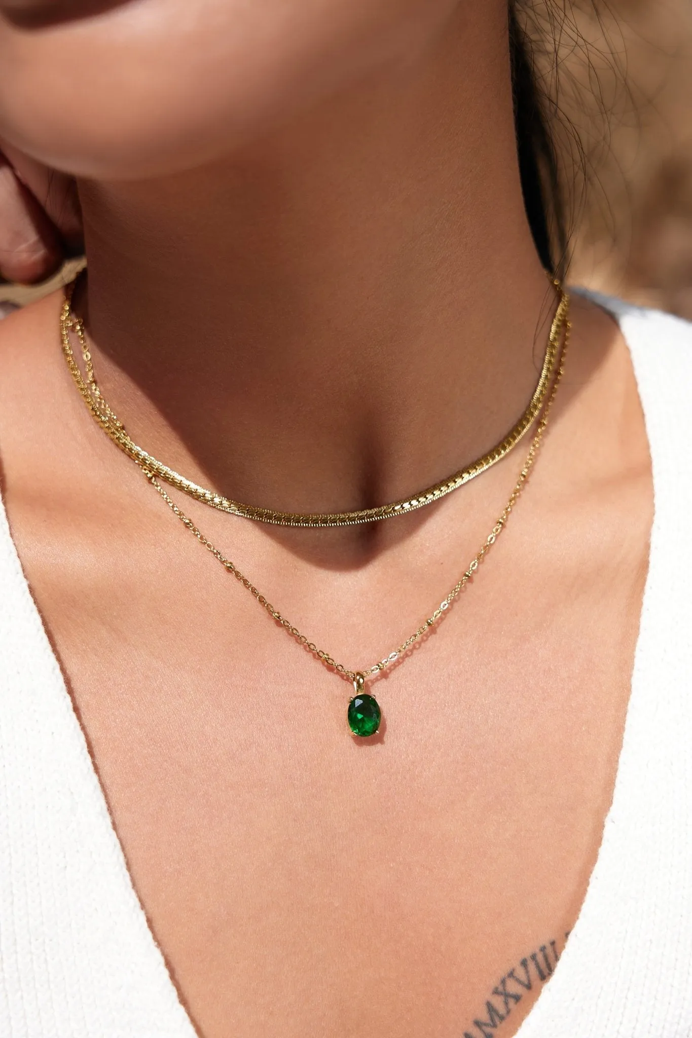 Oval Gem Necklace in Green sold by Flaire & Co. product image thumbnail 4