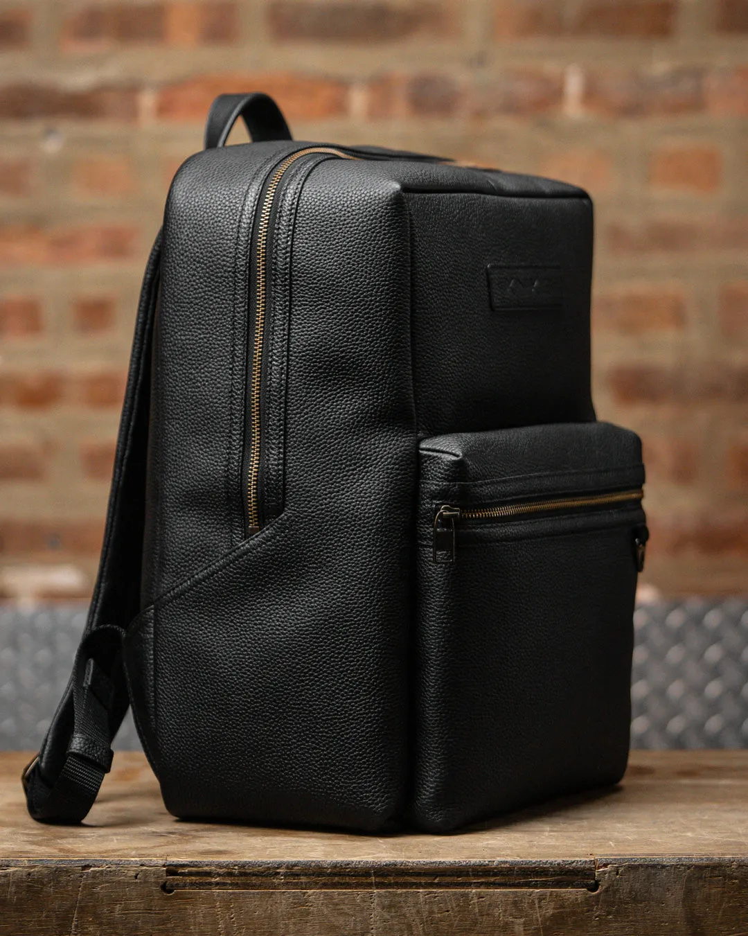 HERITAGE Leather Backpack 23L sold by King Kong Apparel product image thumbnail 5
