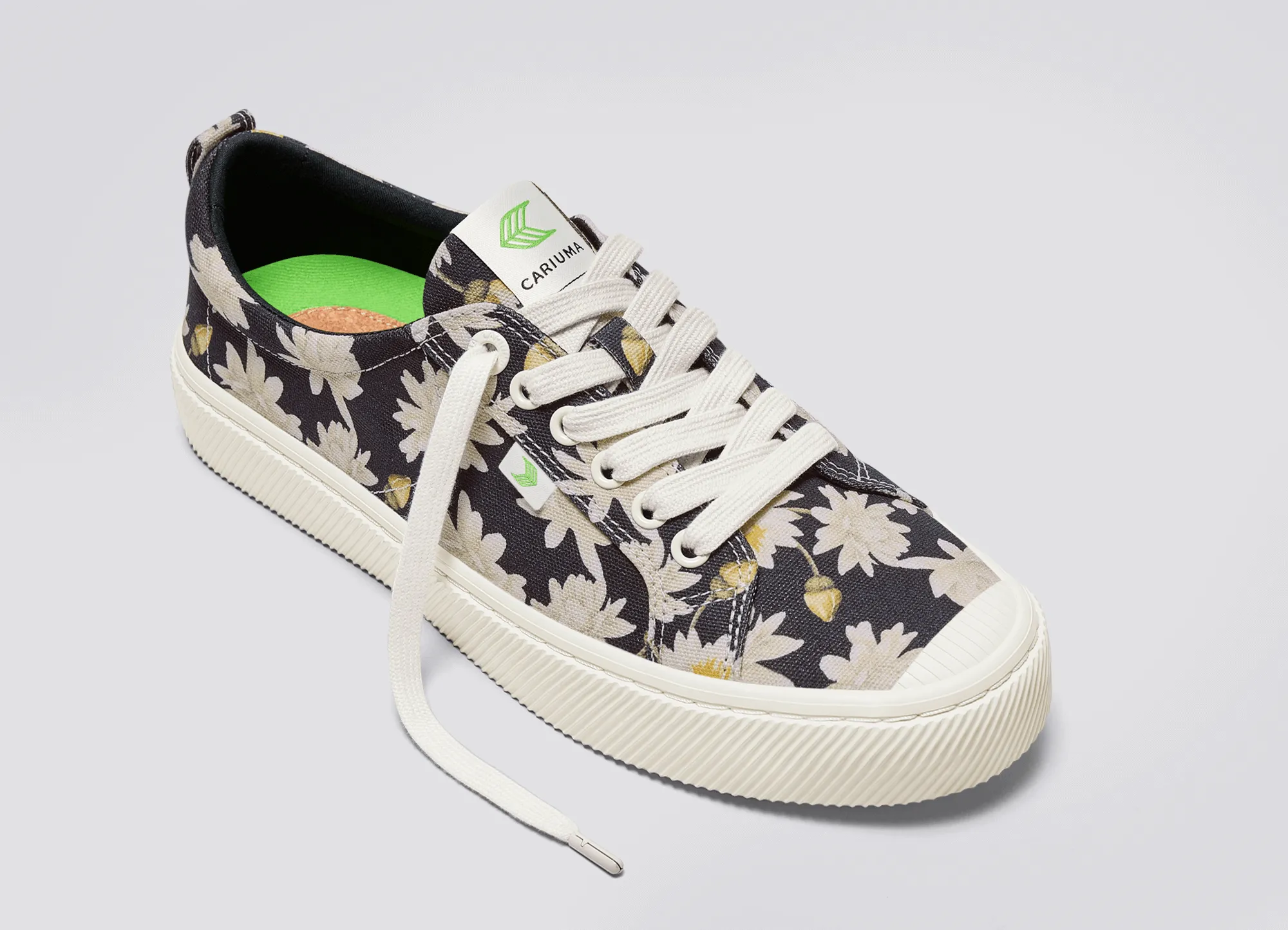 OCA Low Black Canvas Giant Lilies Sneaker Men sold by Cariuma product image thumbnail 4