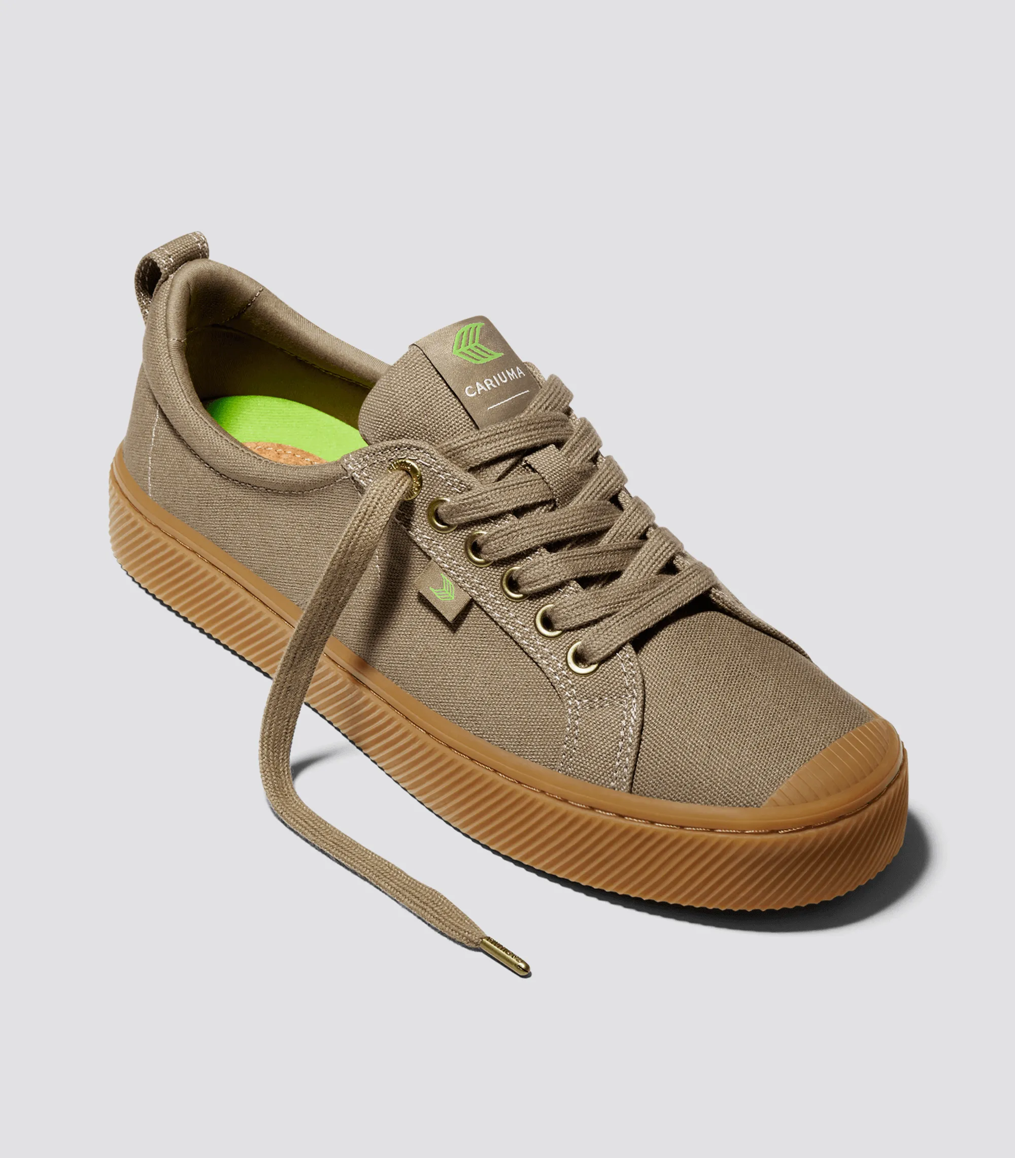 OCA Low Gum Burnt Sand Canvas Sneaker Women sold by Cariuma product image thumbnail 2