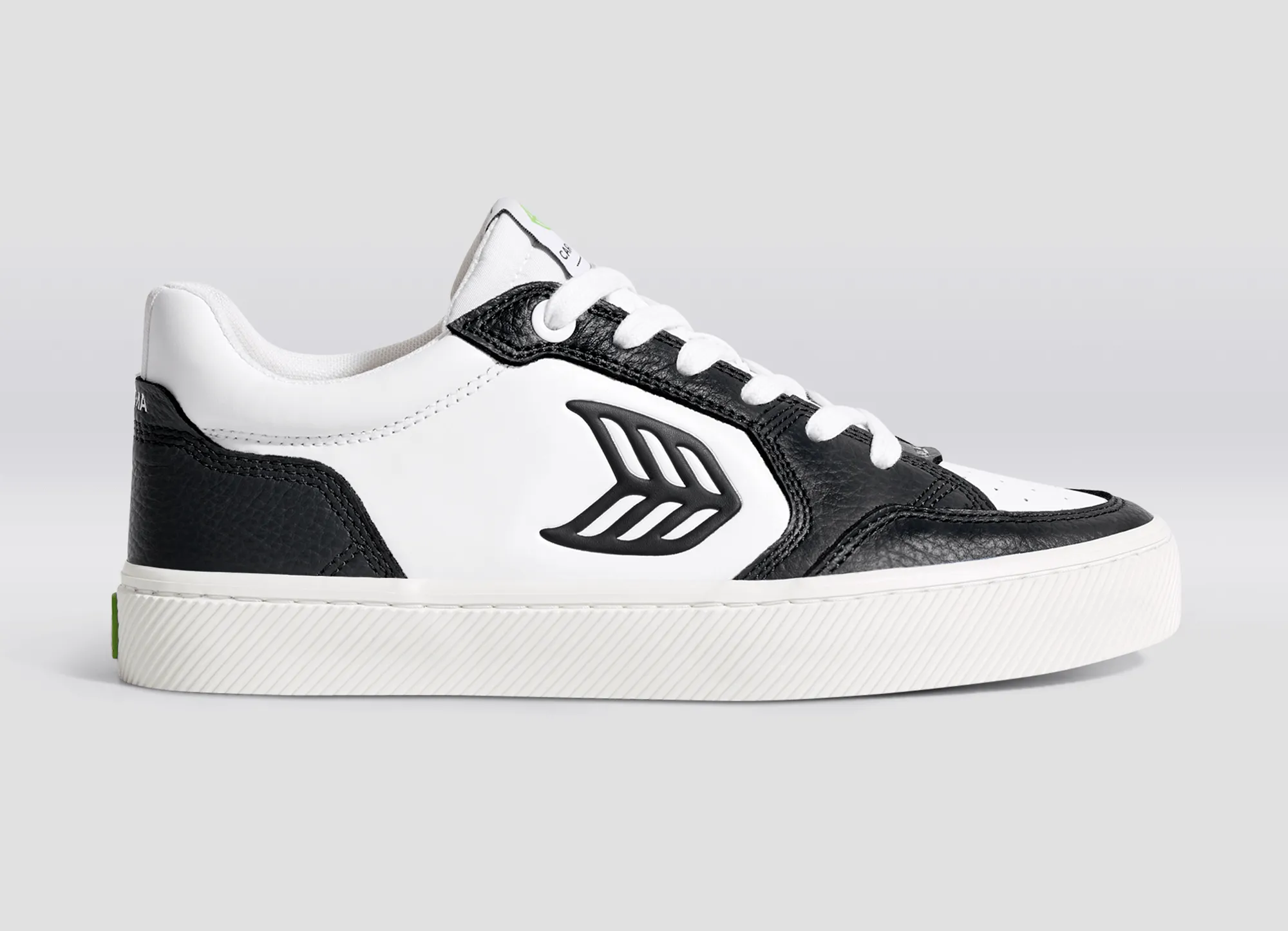 VALLELY White Leather Black Accents Sneaker Men sold by Cariuma product image thumbnail 3