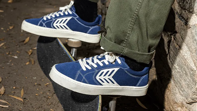 Dummy Product Men - CATIBA PRO Low Super PLP 1 sold by Cariuma