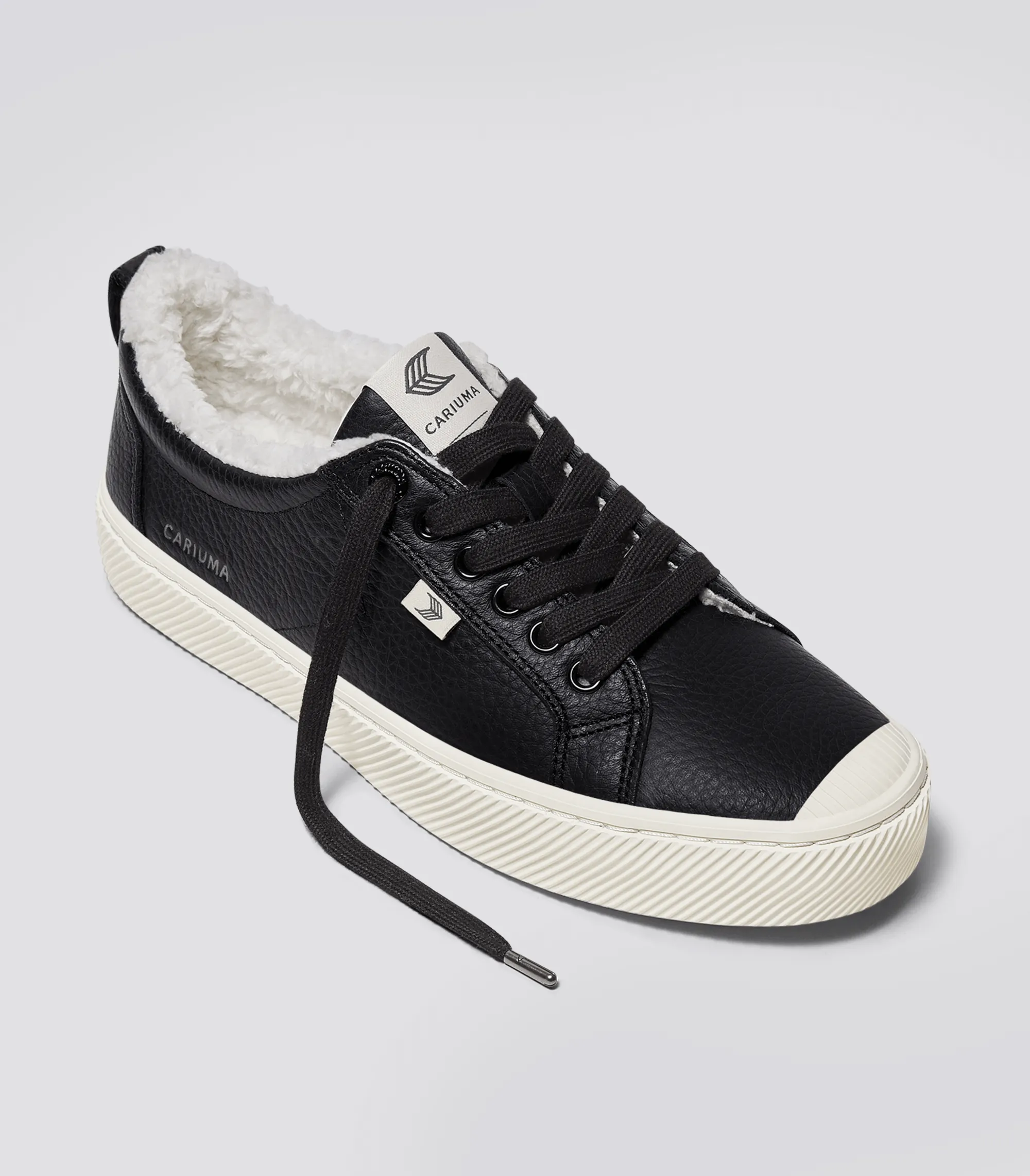 OCA Therma Low Black Premium Leather Sneaker Women sold by Cariuma product image thumbnail 2