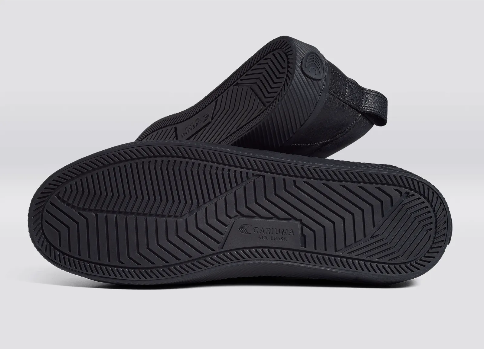 OCA Low All Black Premium Leather Sneaker Women sold by Cariuma product image thumbnail 5