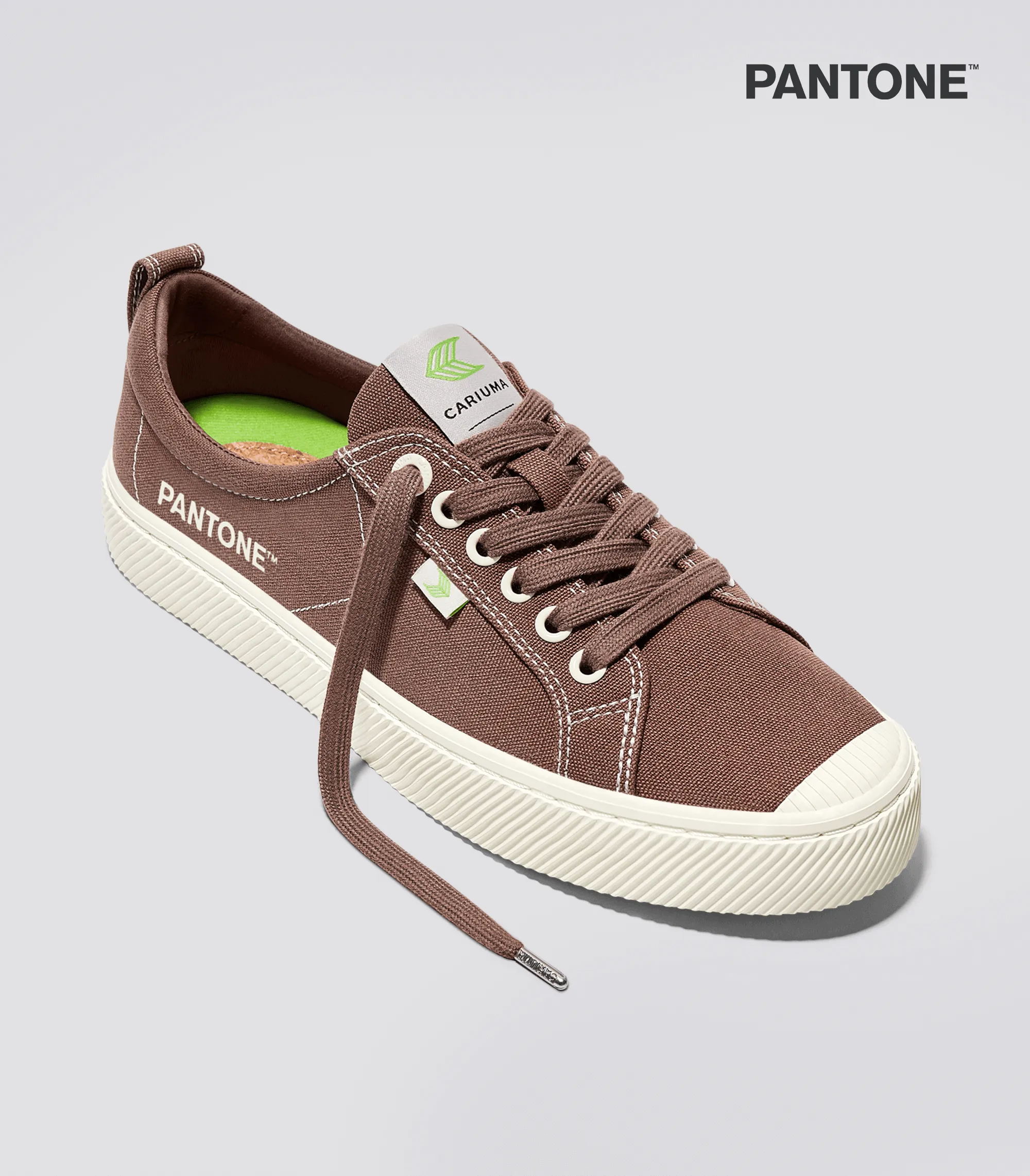 OCA Low Pantone Cacao Nibs Canvas Contrast Thread Sneaker Women sold by Cariuma product image thumbnail 2