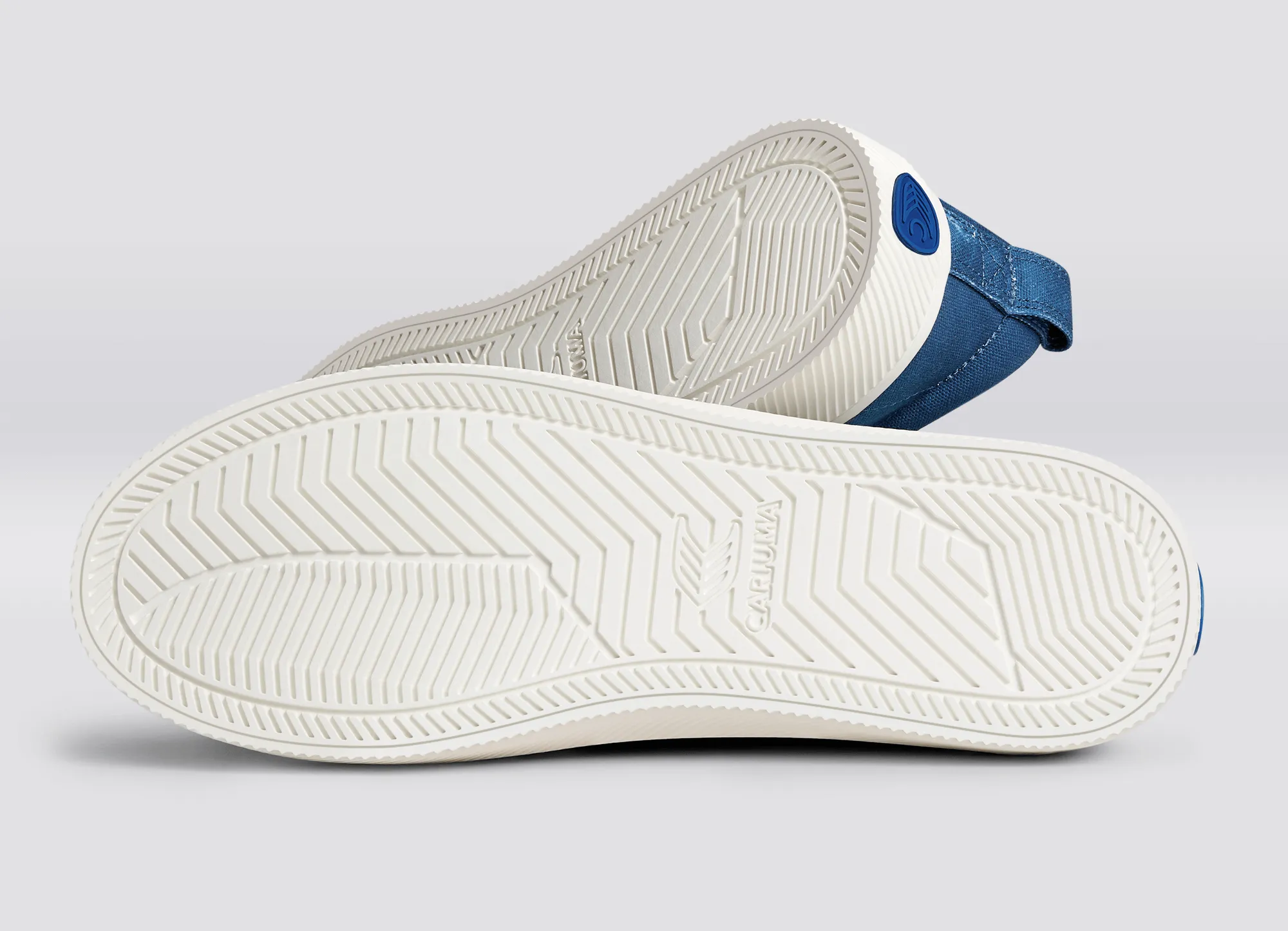 OCA Low Ocean Waves Navy Canvas Sneaker Women sold by Cariuma product image thumbnail 5