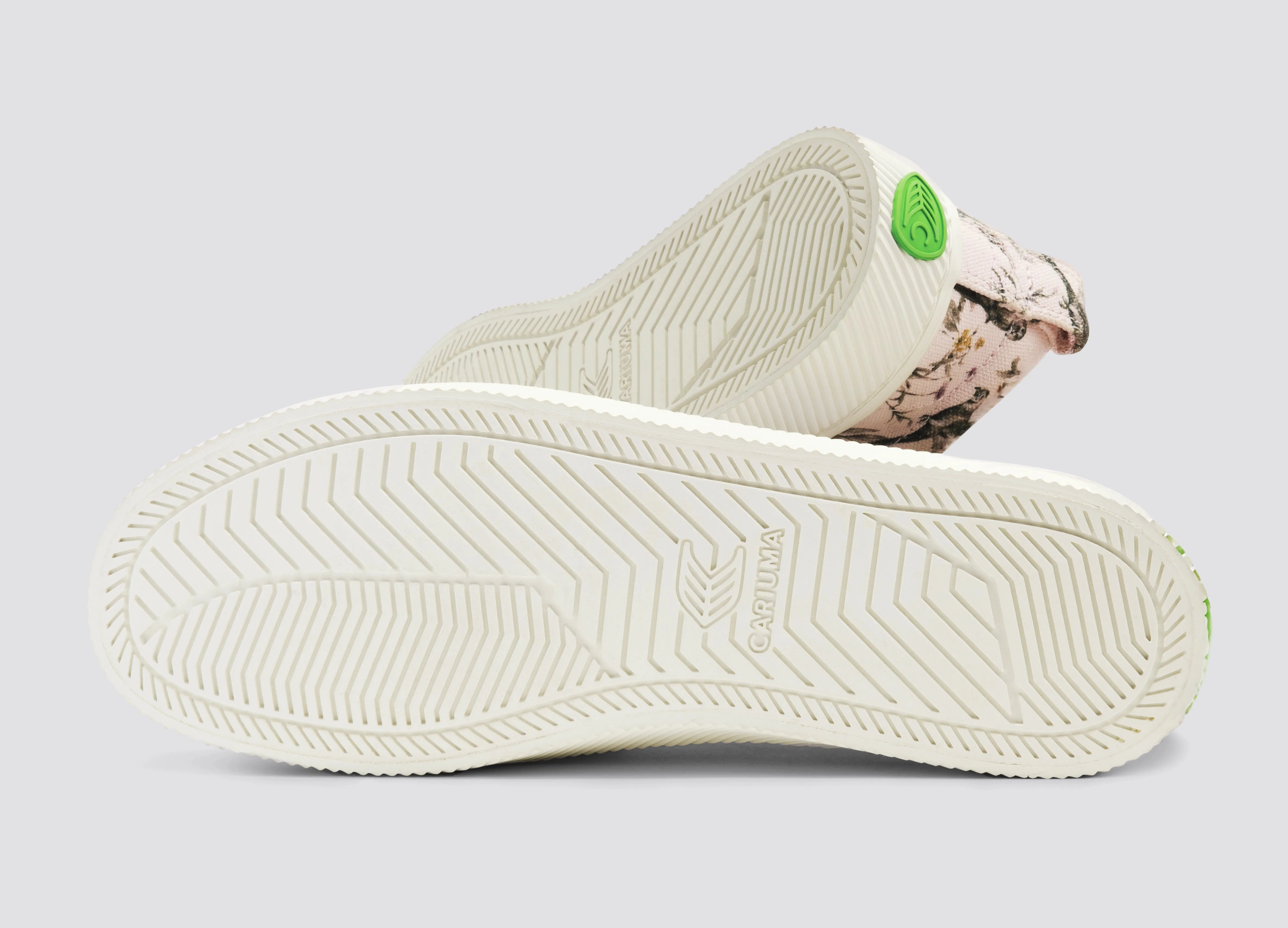 OCA Low Canvas - Pale Lilac Parrot Print Men sold by Cariuma product image thumbnail 5