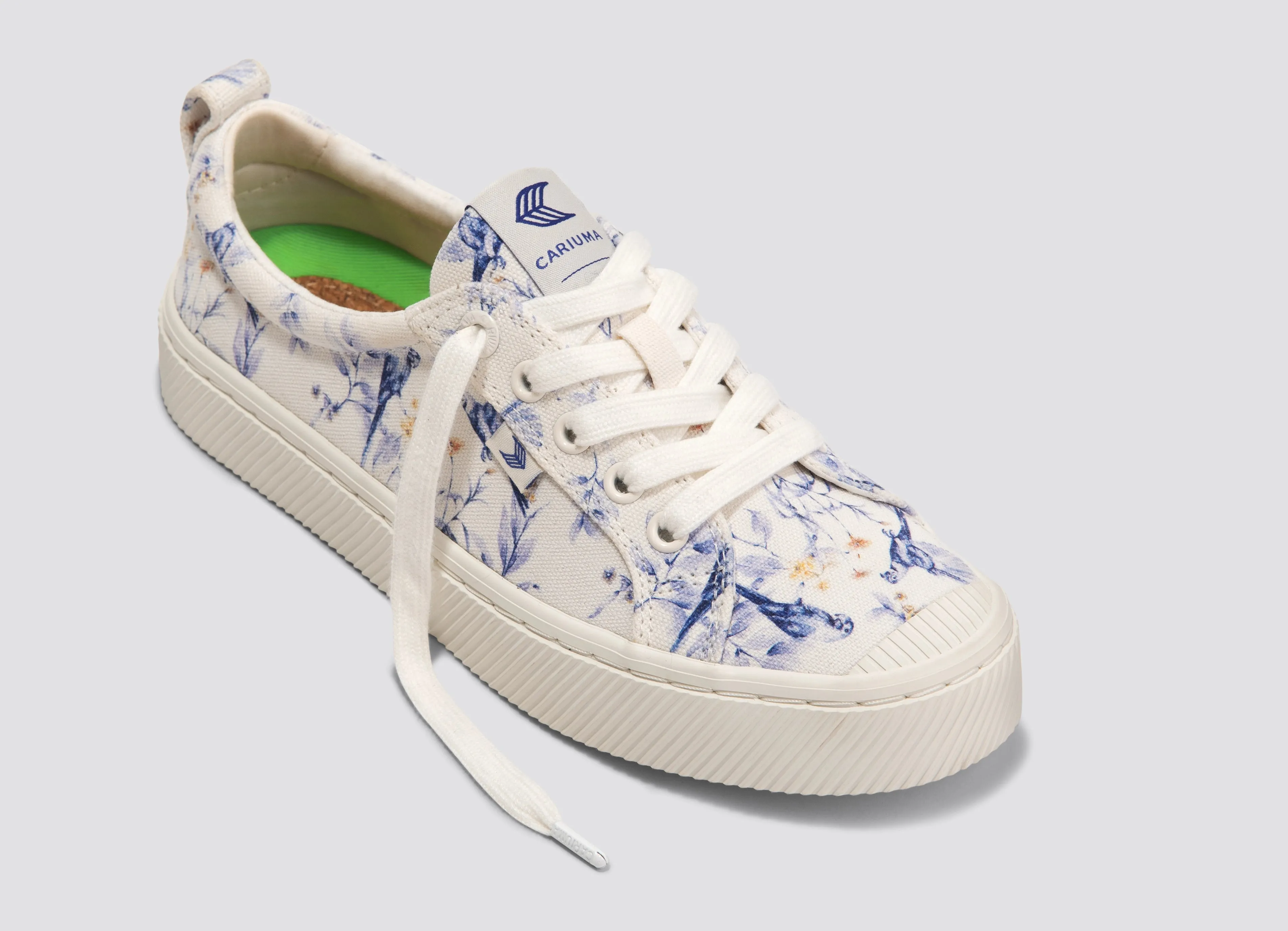 OCA Low Canvas - White Spectrum Blue Parrot Print Men sold by Cariuma product image thumbnail 4