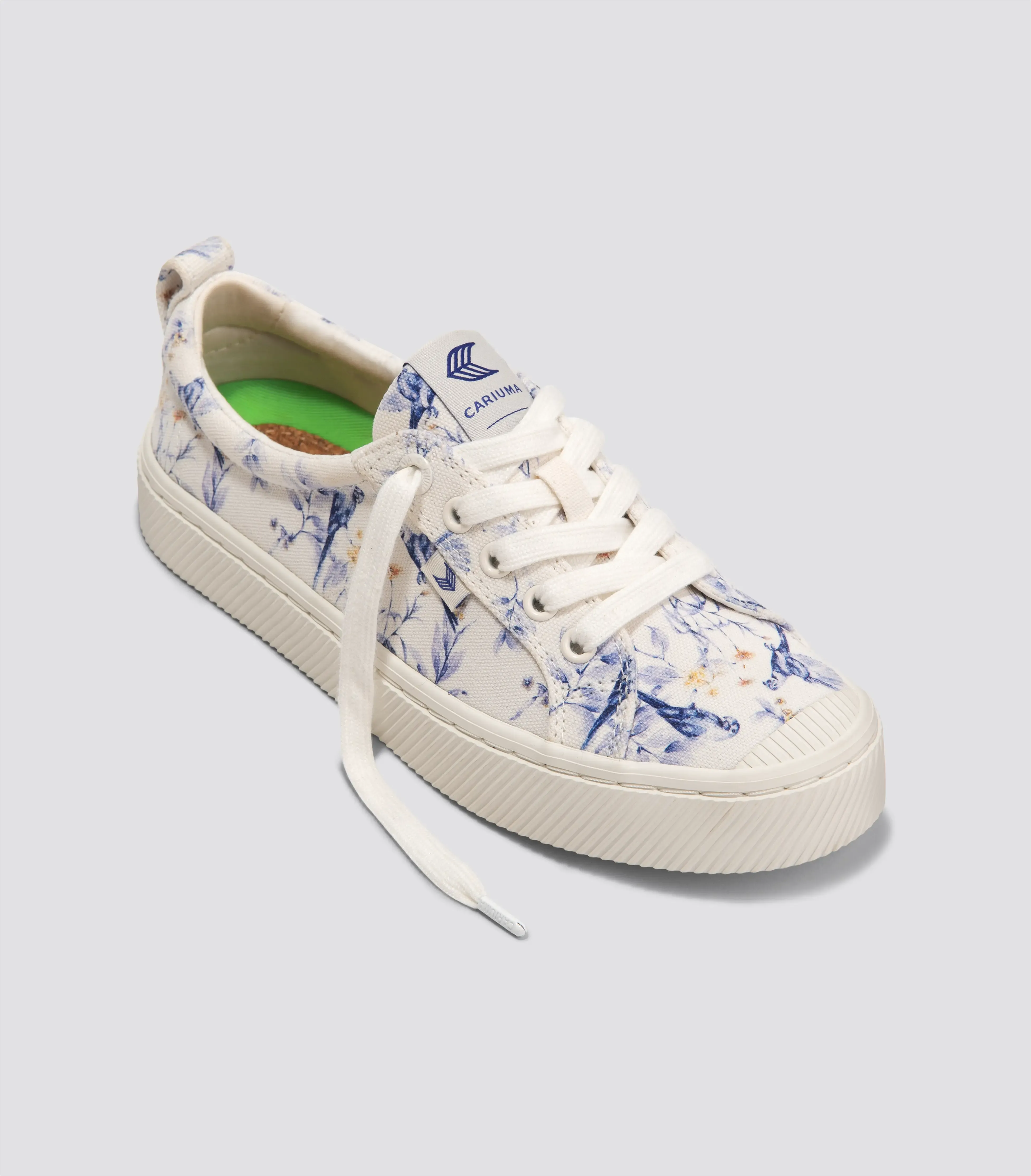 OCA Low Canvas - White Spectrum Blue Parrot Print Men sold by Cariuma product image thumbnail 2