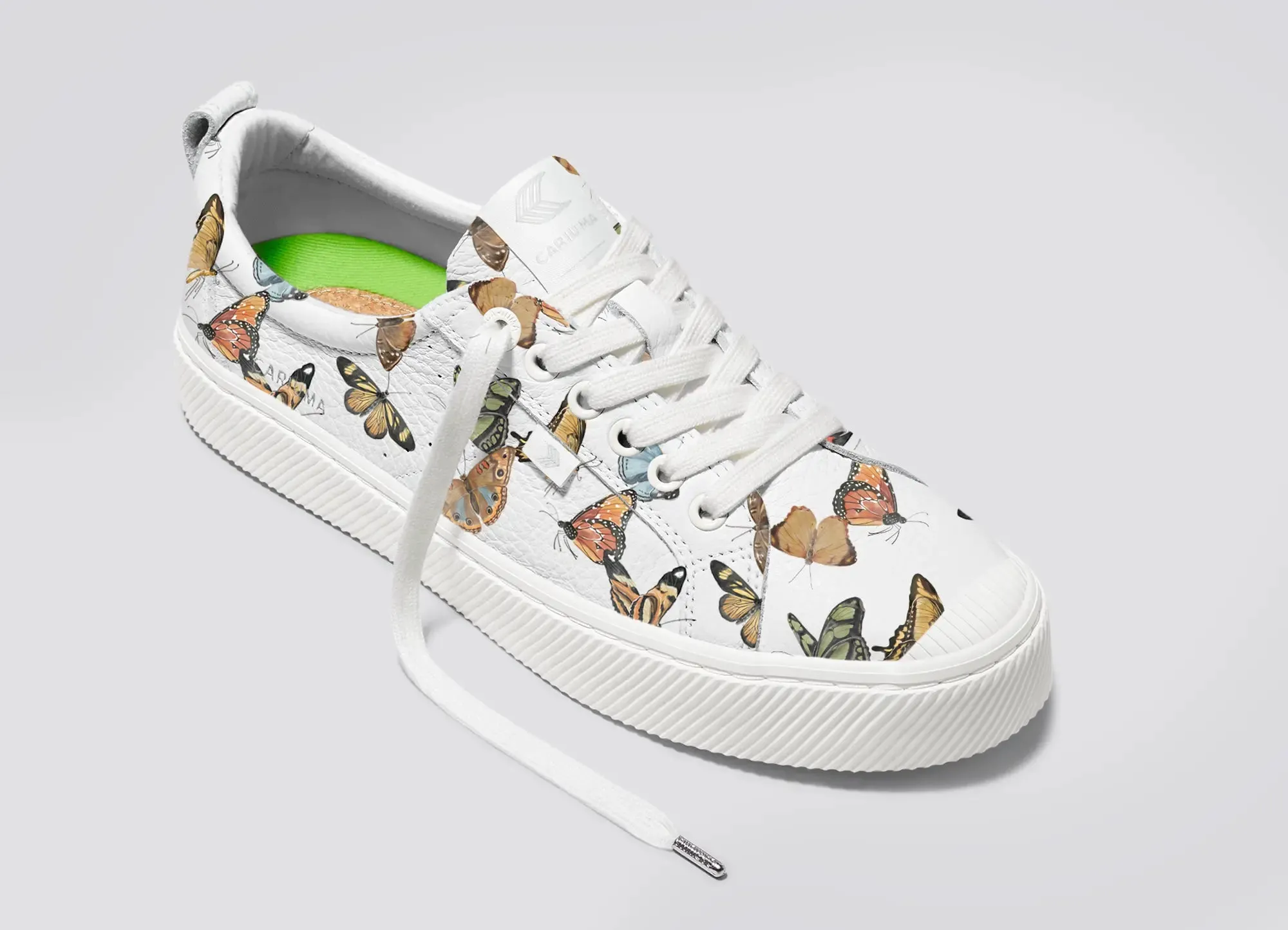 OCA Pebbled Leather White Butterfly Print Men sold by Cariuma product image thumbnail 4