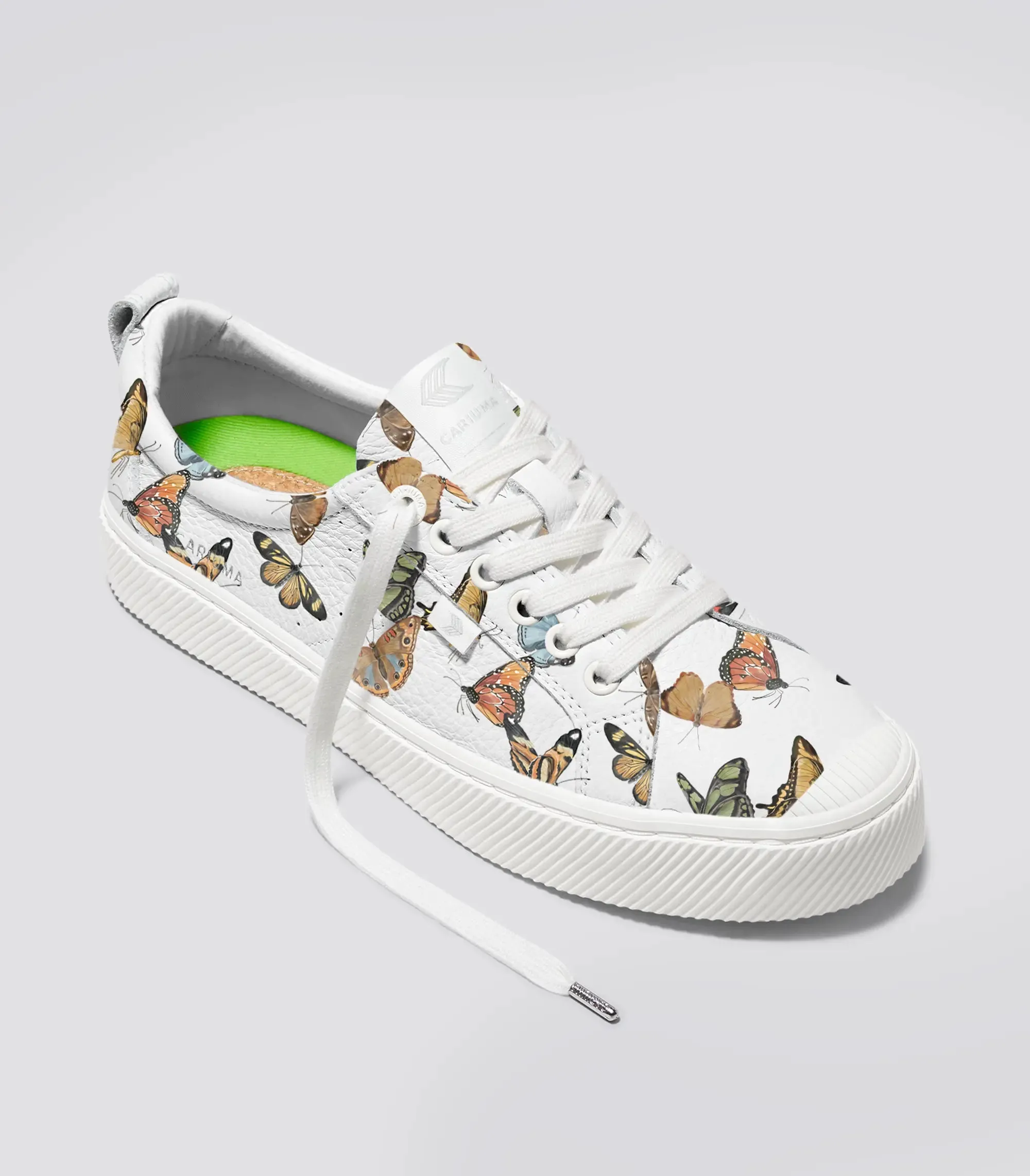 OCA Pebbled Leather White Butterfly Print Men sold by Cariuma product image thumbnail 2