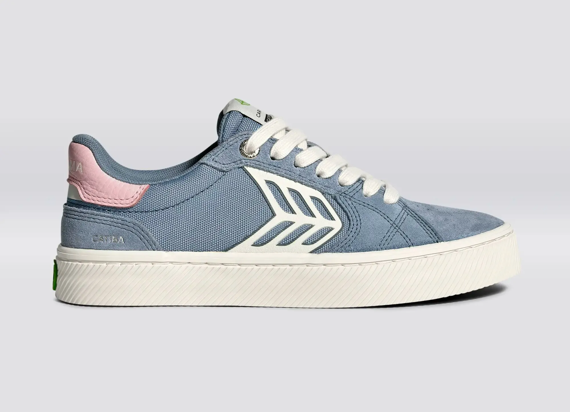CATIBA PRO 2.0 Suede and Cordura Mirage Blue Ivory Logo Rose sold by Cariuma product image thumbnail 2