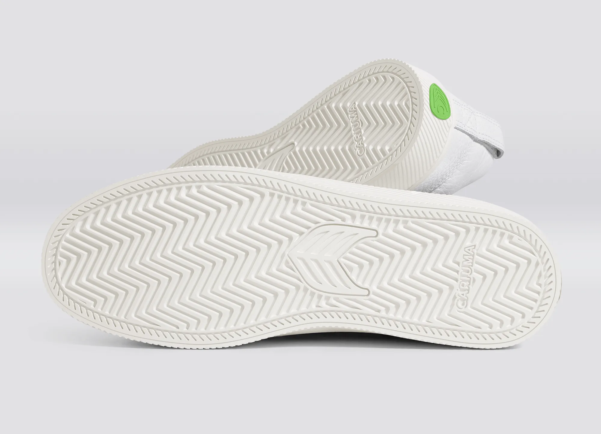 SLIP-ON Pebbled Leather White sold by Cariuma product image thumbnail 5