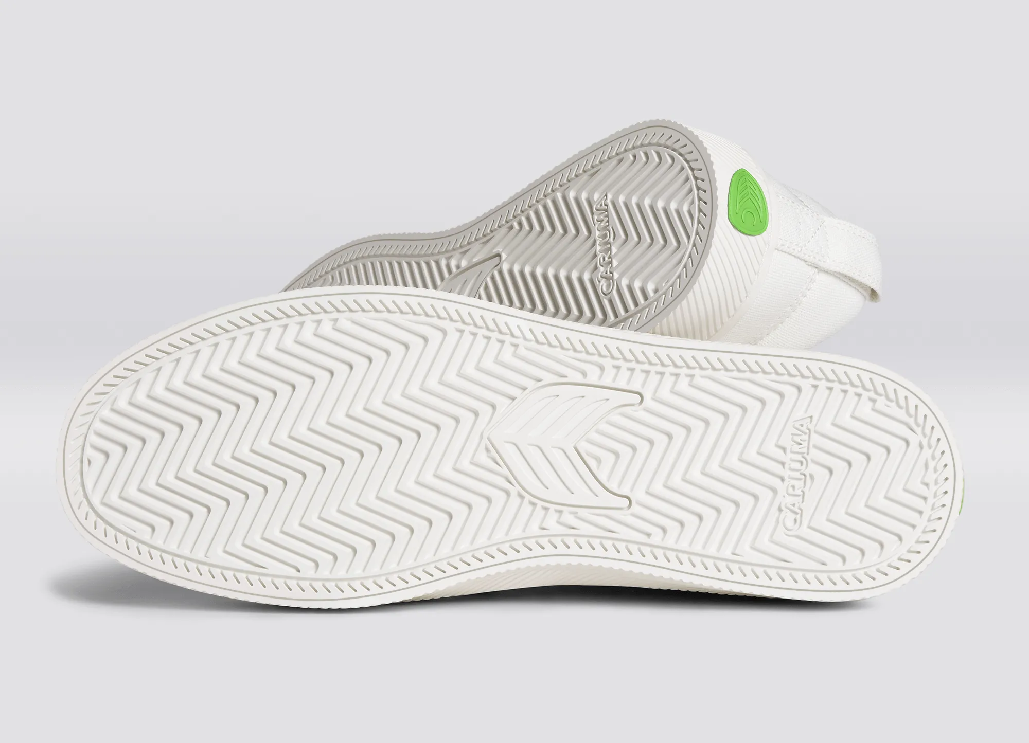 SLIP-ON Canvas Off-White sold by Cariuma product image thumbnail 5