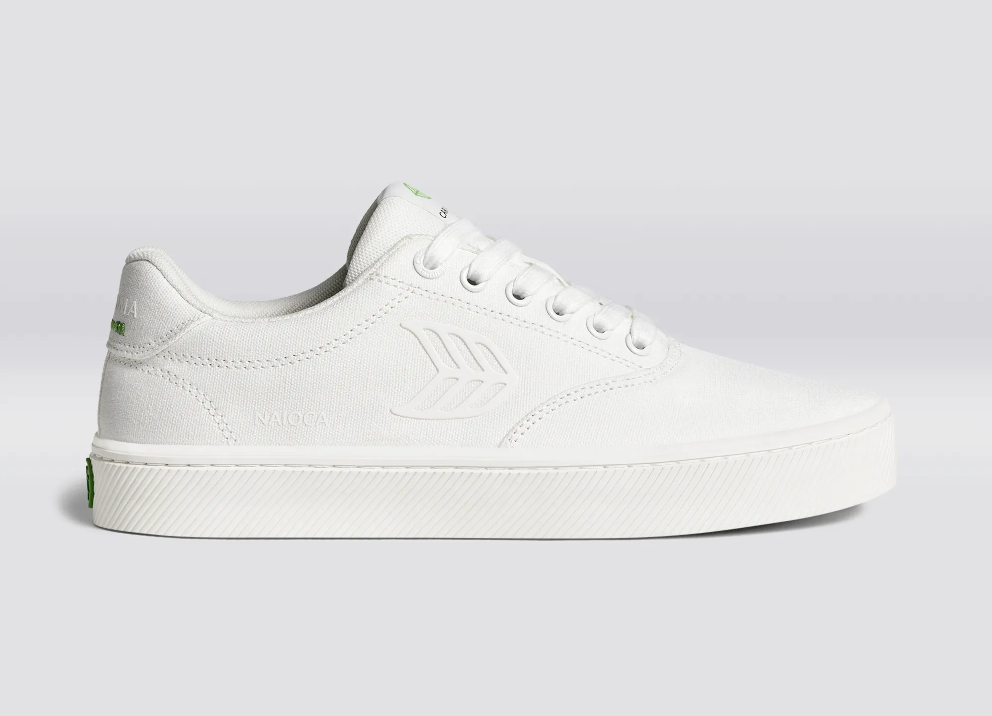 NAIOCA Canvas Off-White sold by Cariuma product image thumbnail 3