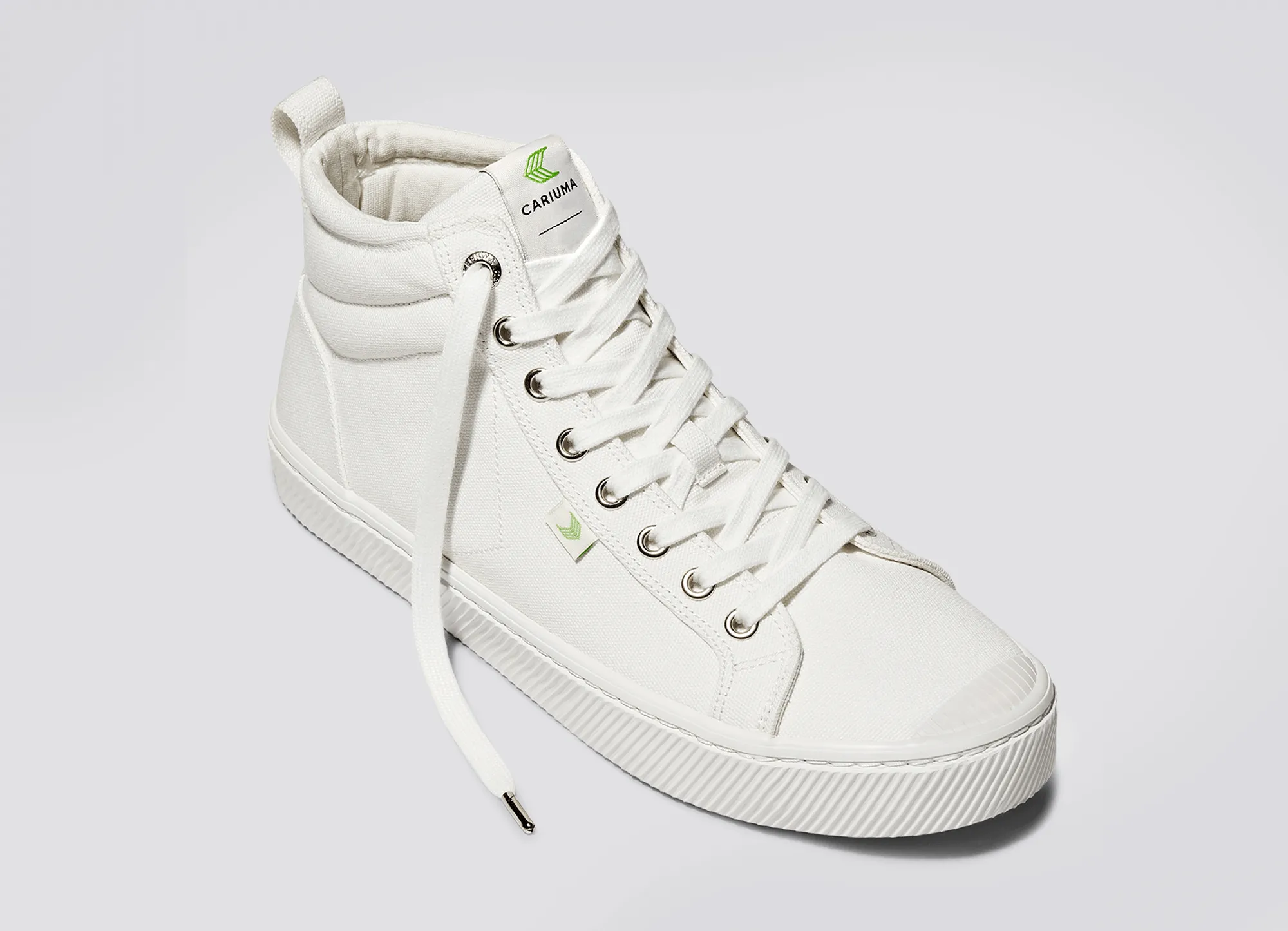 OCA High Canvas Off-White sold by Cariuma product image thumbnail 4