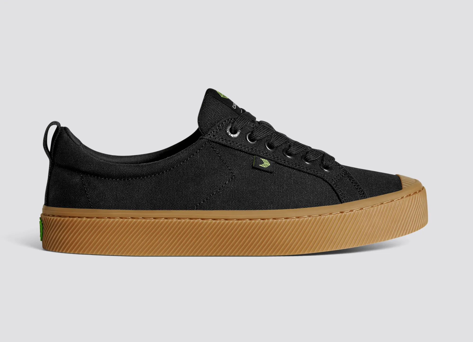 OCA Canvas Gum Black sold by Cariuma product image thumbnail 3