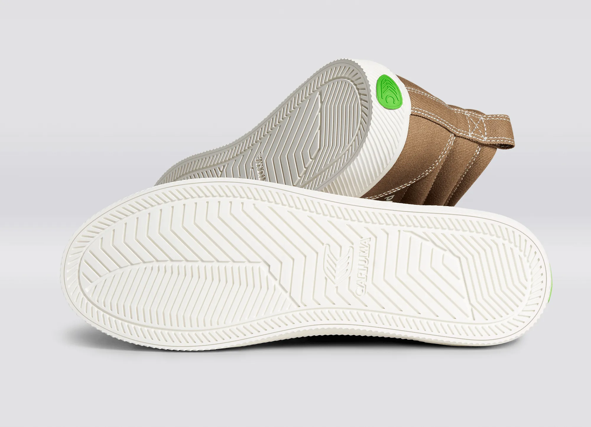 PANTONE OCA High Canvas Contrast Thread Lion sold by Cariuma product image thumbnail 5