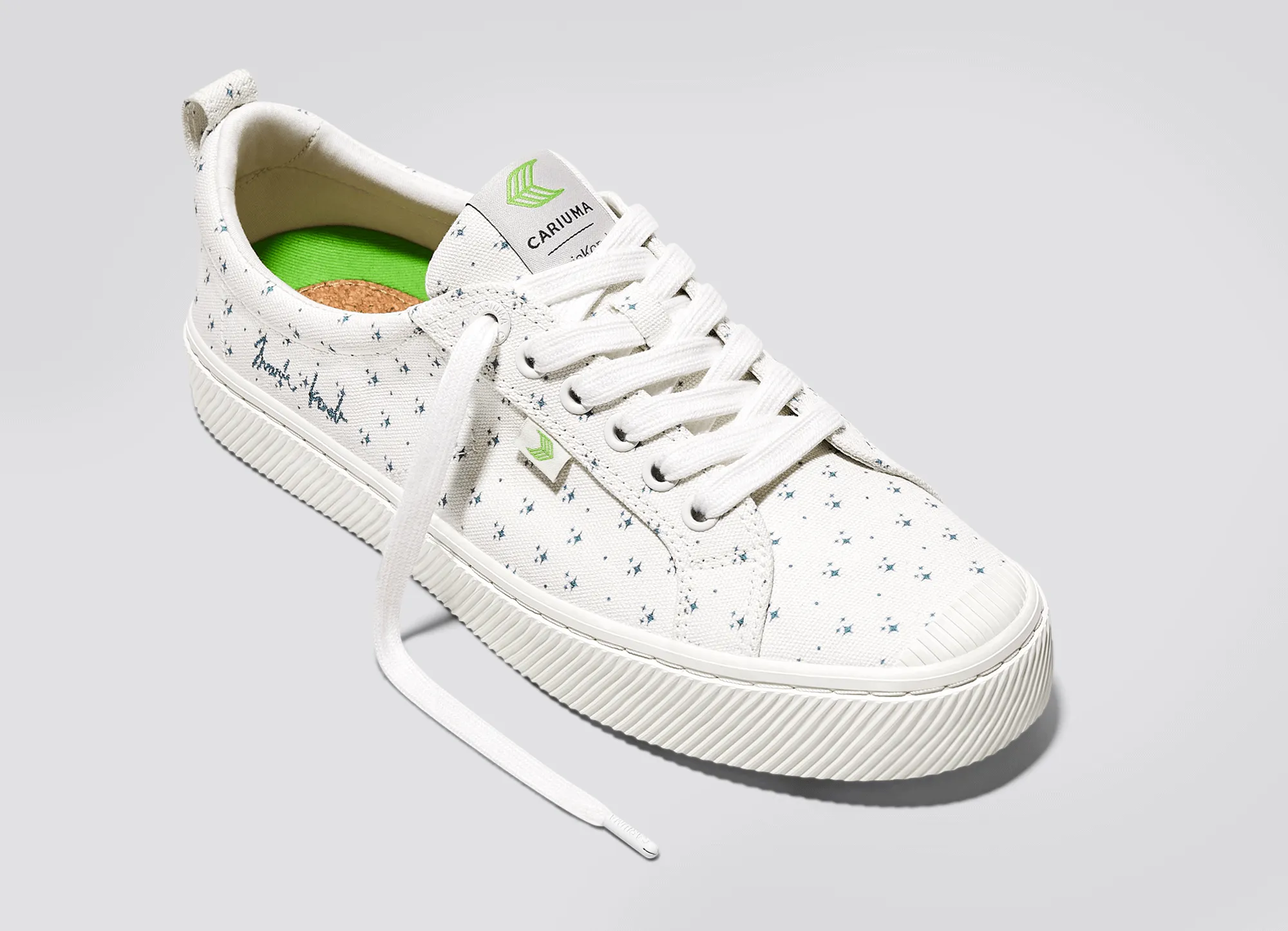 Marie Kondo OCA Low Off White Canvas Sneaker Men sold by Cariuma product image thumbnail 4