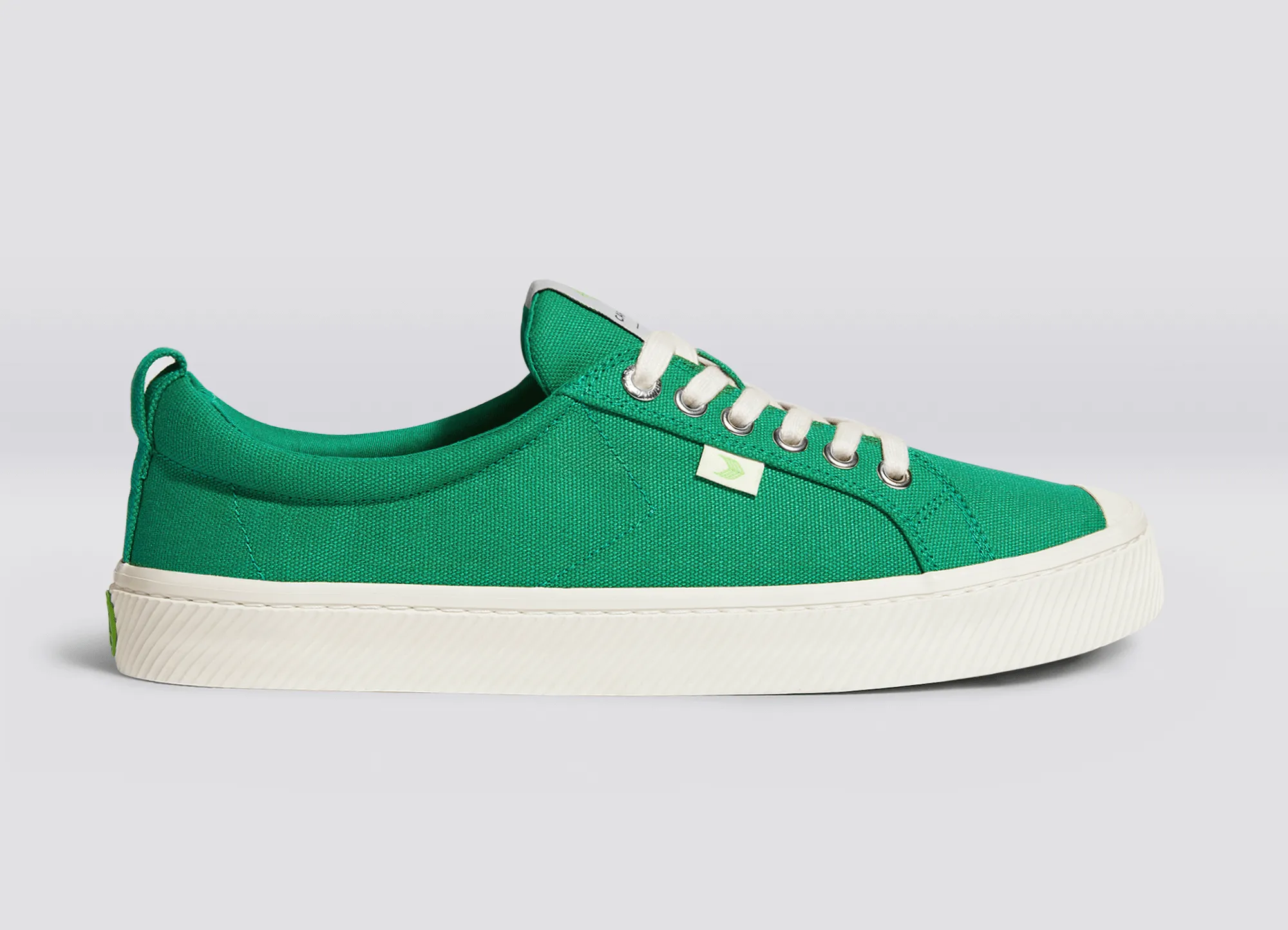 OCA Low Green Canvas Sneaker Men sold by Cariuma product image thumbnail 3