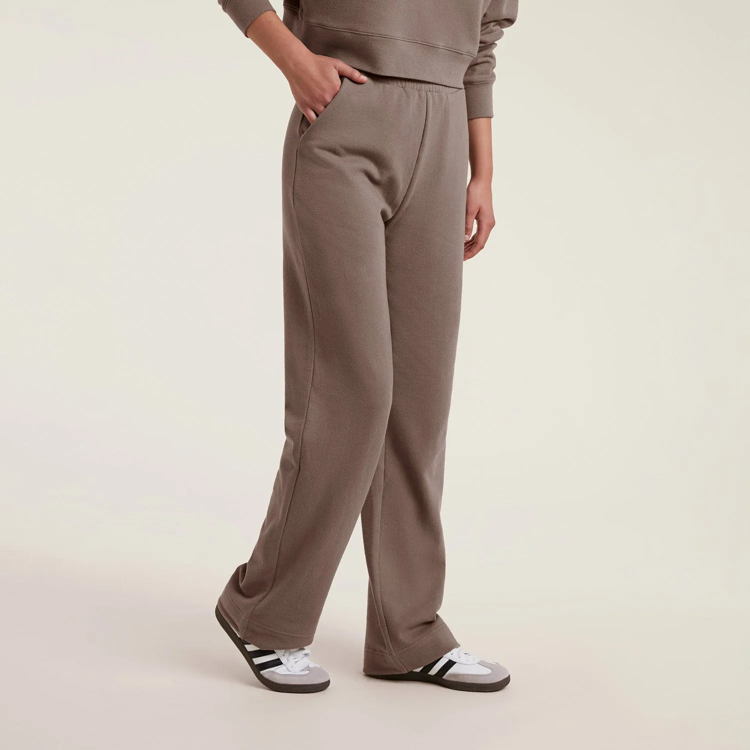 Wide Leg Sweatpant | Mocha sold by nuuds