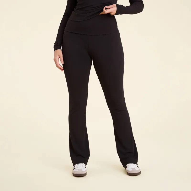 SwiftStretch Fold Over Legging | Black sold by nuuds