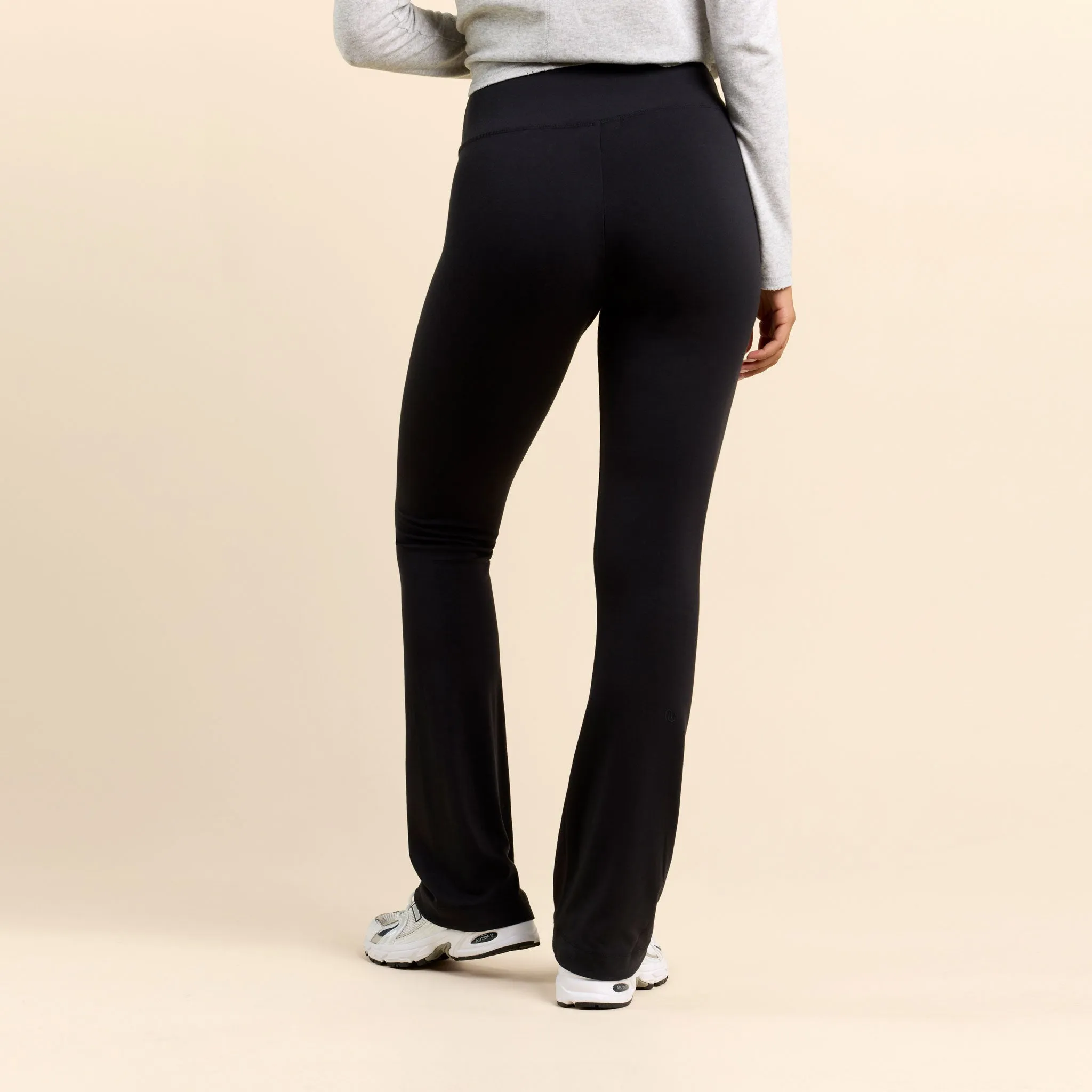 SwiftStretch Reset Legging | Black sold by nuuds product image thumbnail 4