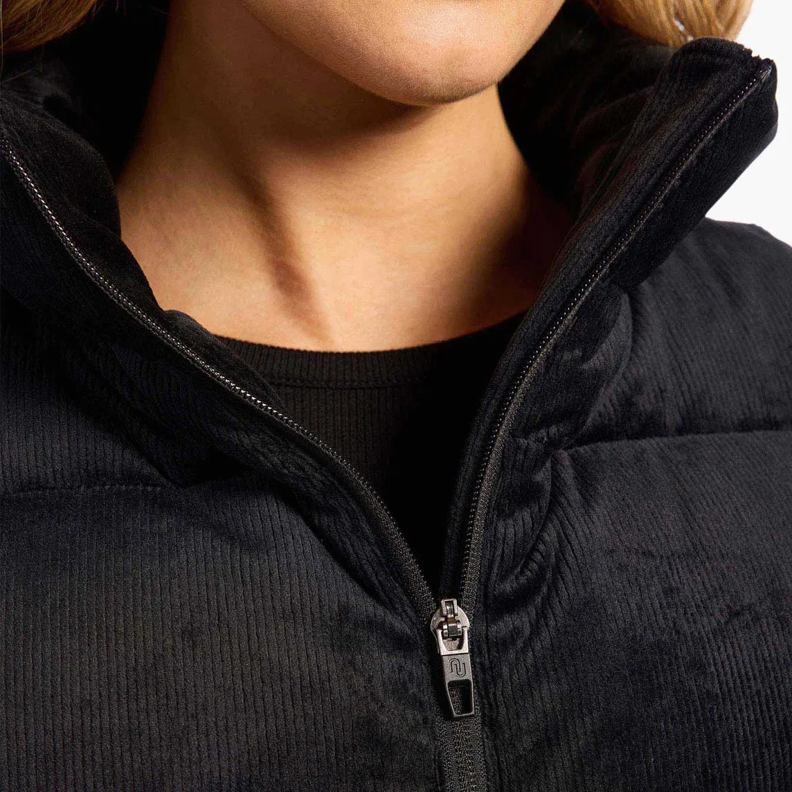 Ribbed Velour Puffer Vest | Black sold by nuuds product image thumbnail 5