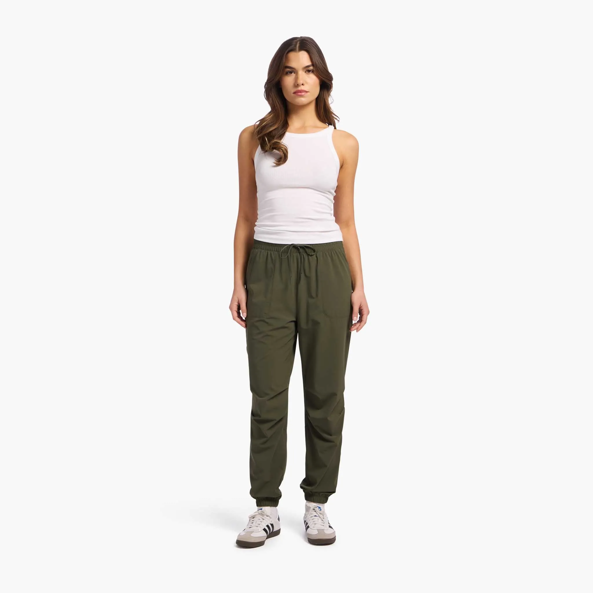 Refine Jogger | Darkest Olive sold by nuuds