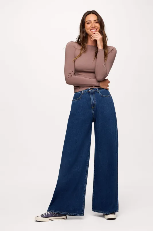 Slinky Jersey Boat Neck Long Sleeve Shirt | Cocoa sold by nuuds